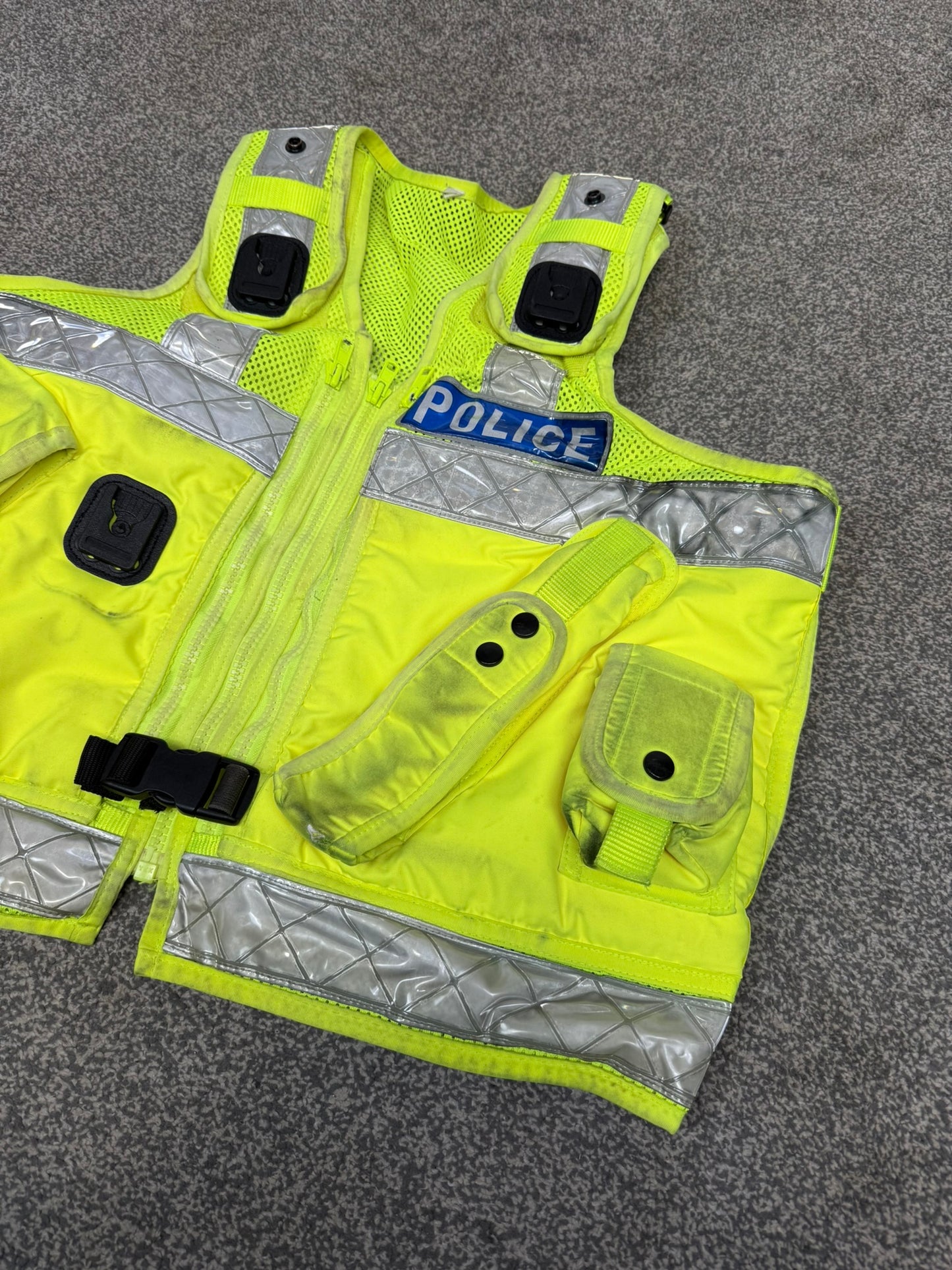 Ex Police Arktis Hi Vis Utility Tac Vest BADGED Small Patrol Equipment Vest TV Film Display