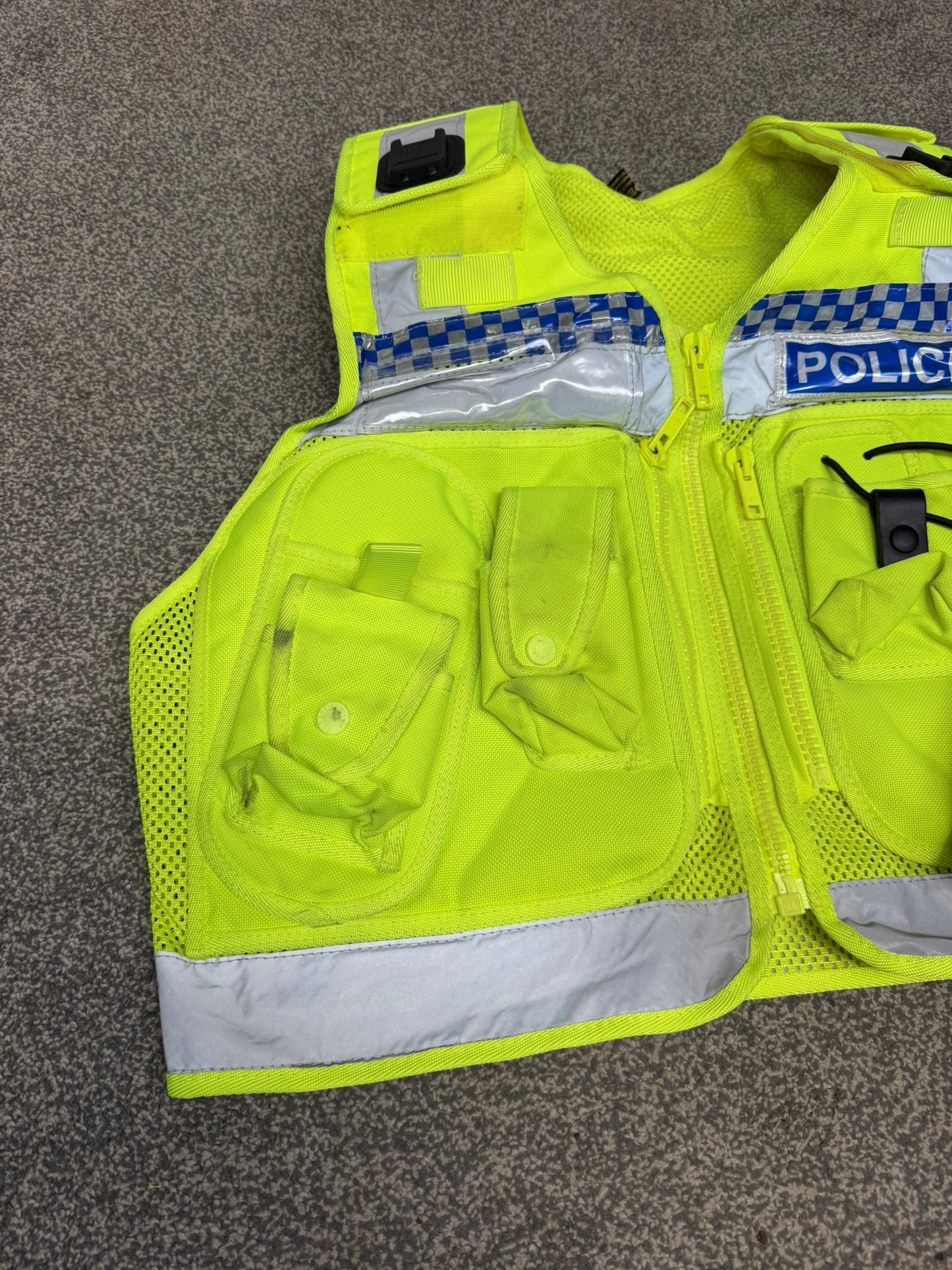 Ex Police Hi-Vis Protec Utility Tac Vest BADGED Collector Display Security - Medium