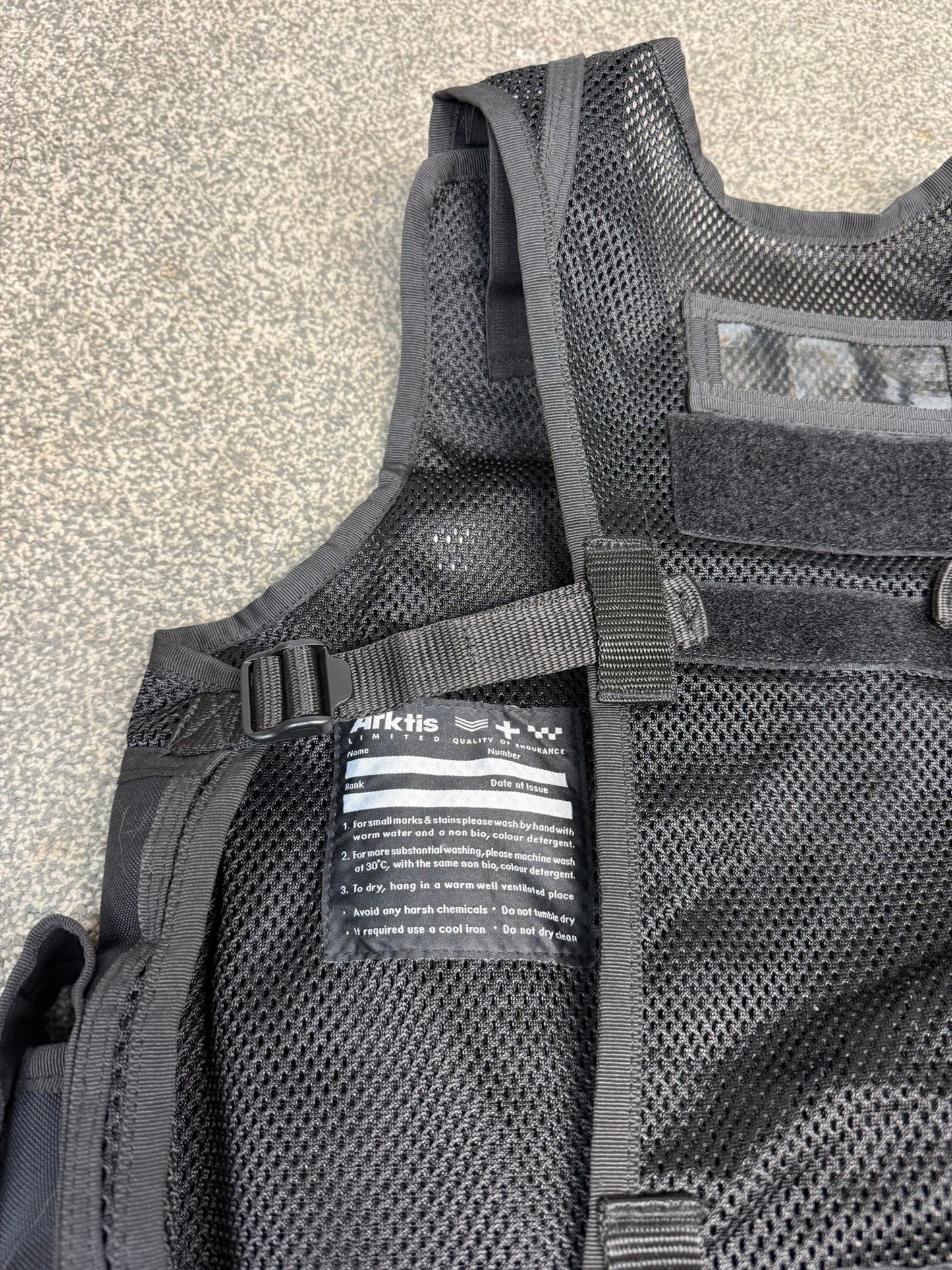 Ex Police Black Arktis Tactical Vest Utility Equipment Vest Security Patrol Airsoft - X SMALL