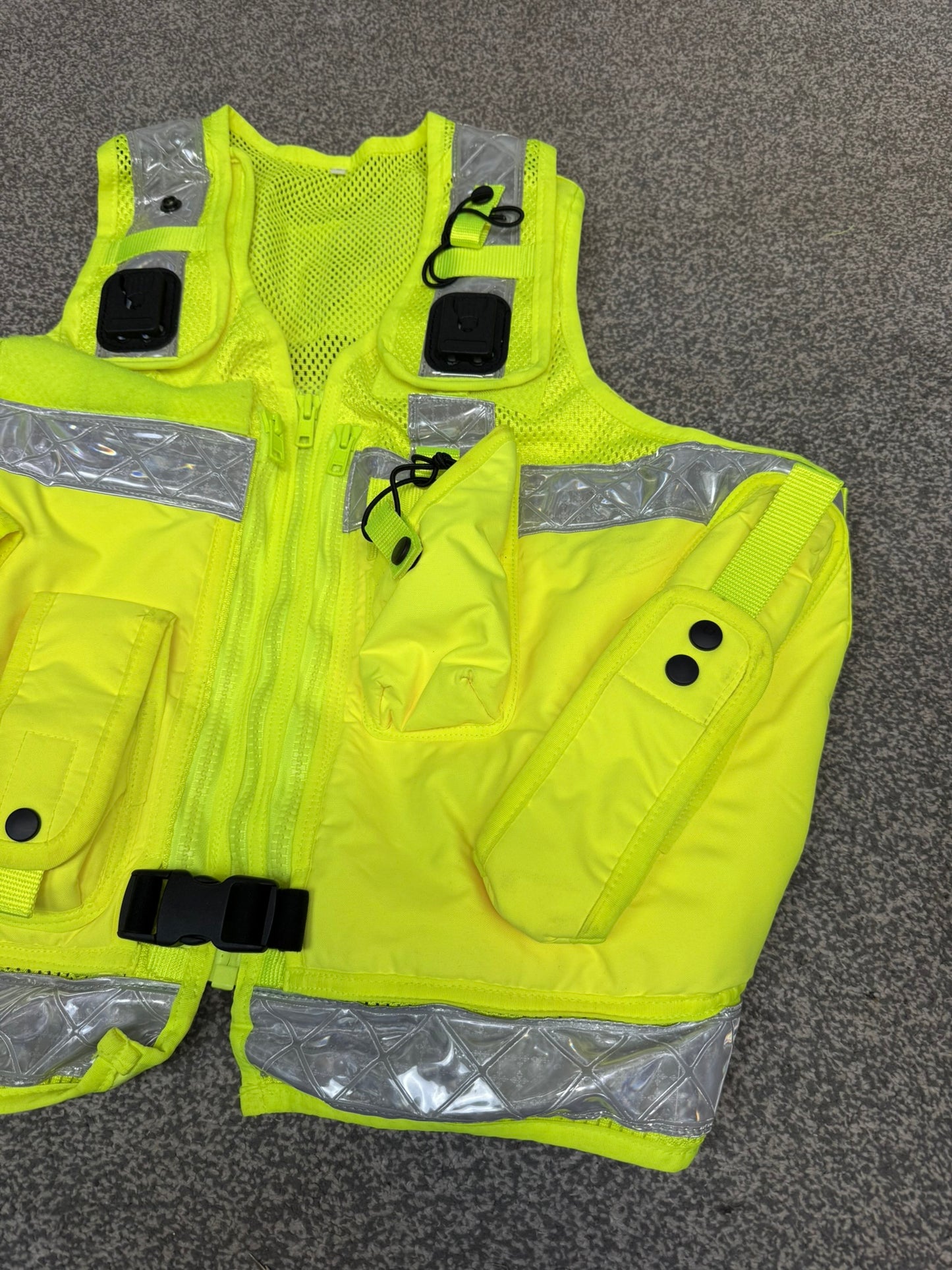 Ex Police Hi Vis Arktis Utility Vest Security Patrol Equipment Vest Marshall VGC - MEDIUM