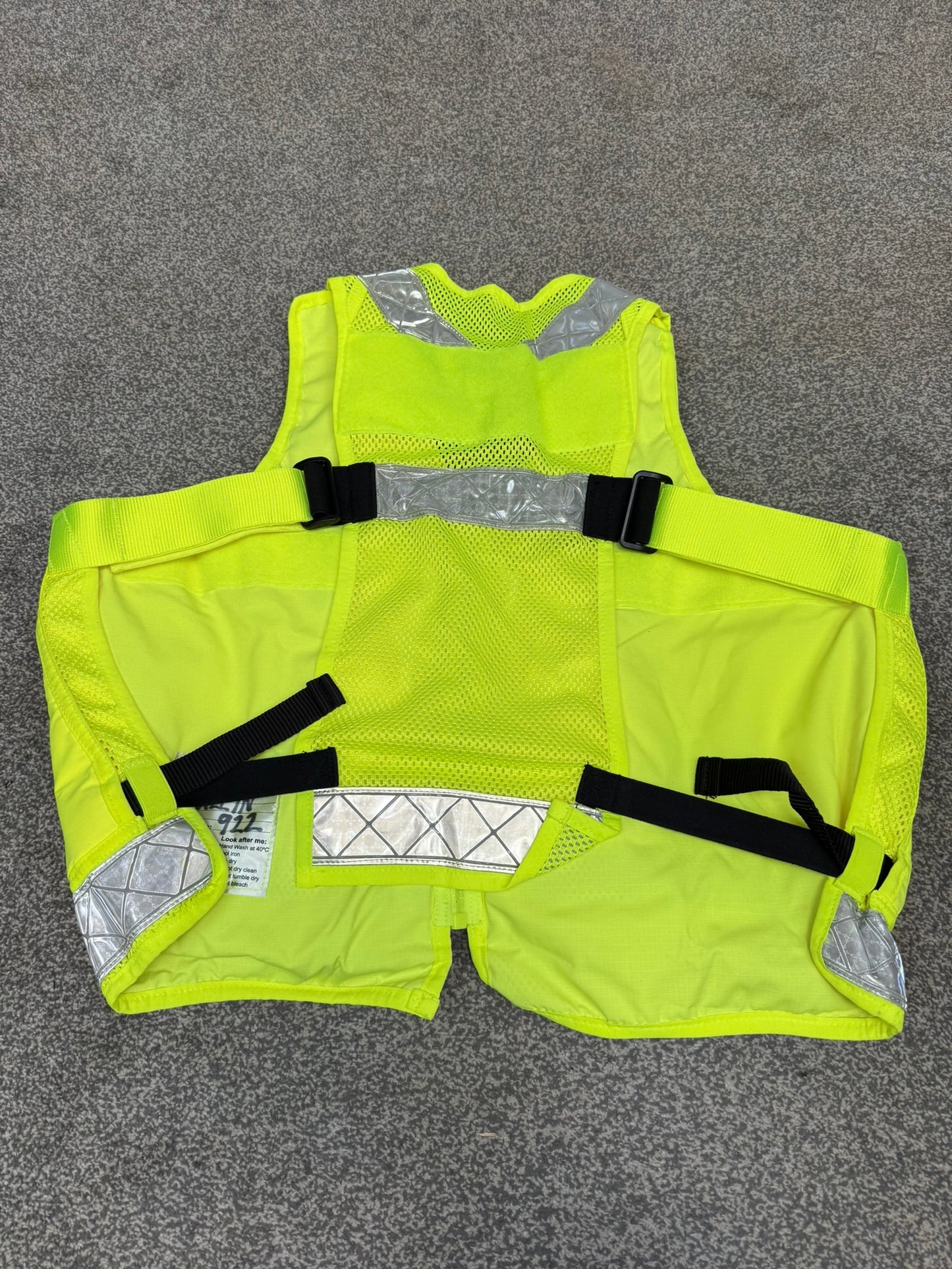 Ex Police Hi Vis Arktis Utility Vest Security Patrol Equipment Vest Marshall VGC - MEDIUM