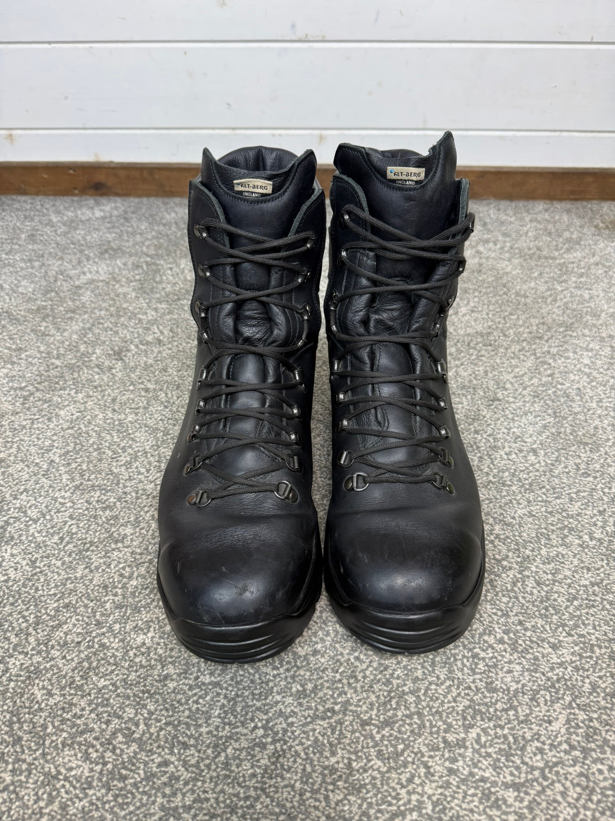 Altberg Peacekeeper P3 VS Black Leather Safety Combat Boots Size UK 12.5