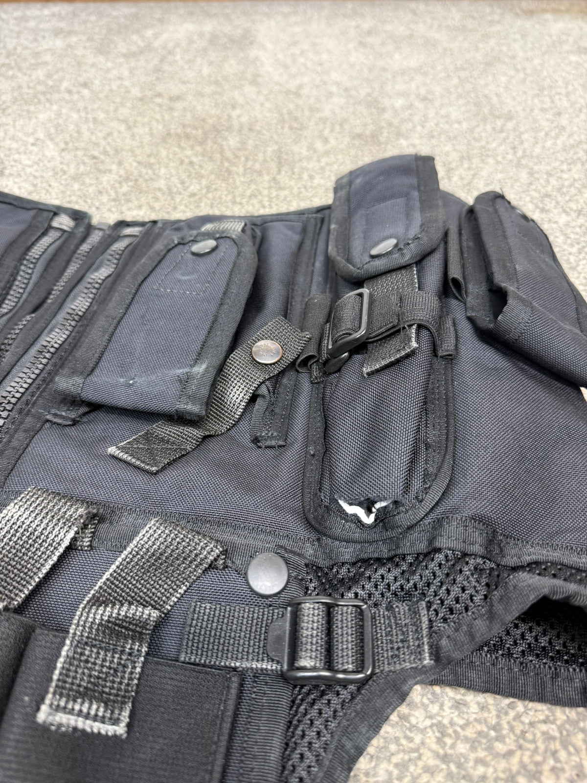 Ex Police Arktis Black Tactical Taser Vest Utility Vest Airsoft Security Patrol - LARGE