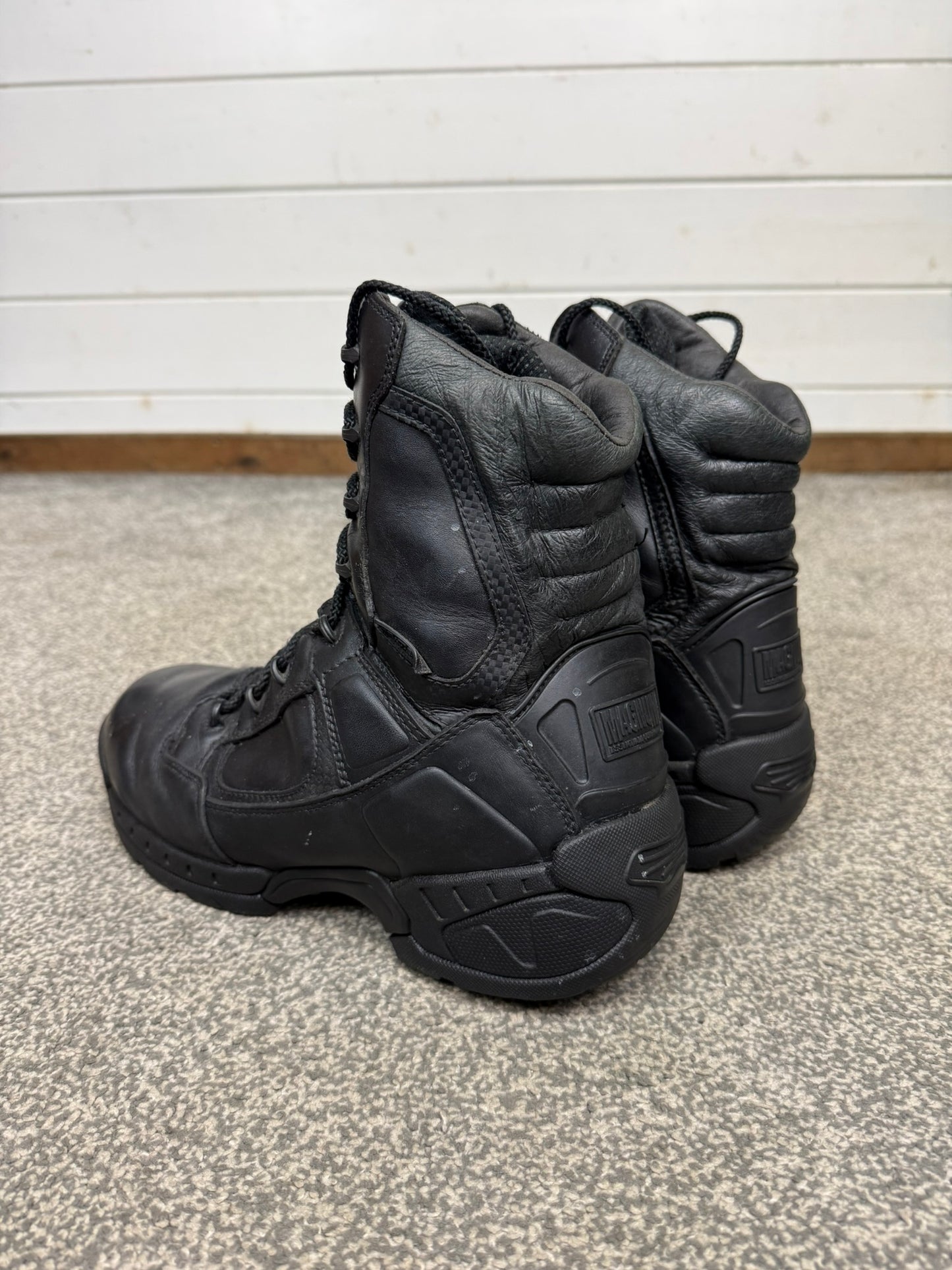 Magnum Stealth Force 8.0 Combat Boots Black Leather Waterproof UK 10 Ex Police Security