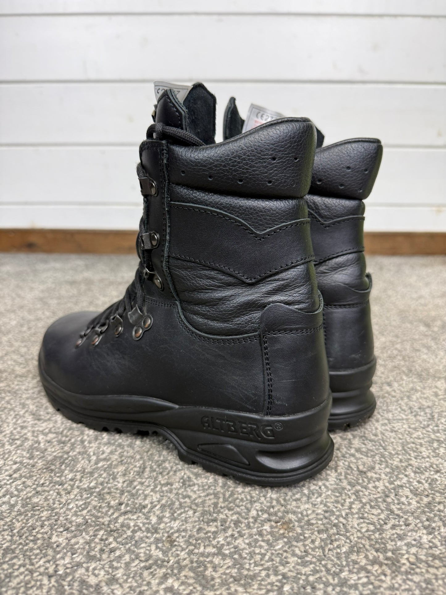 Altberg Peacekeeper P3 VS Black Leather Safety Combat Boots Size UK 5