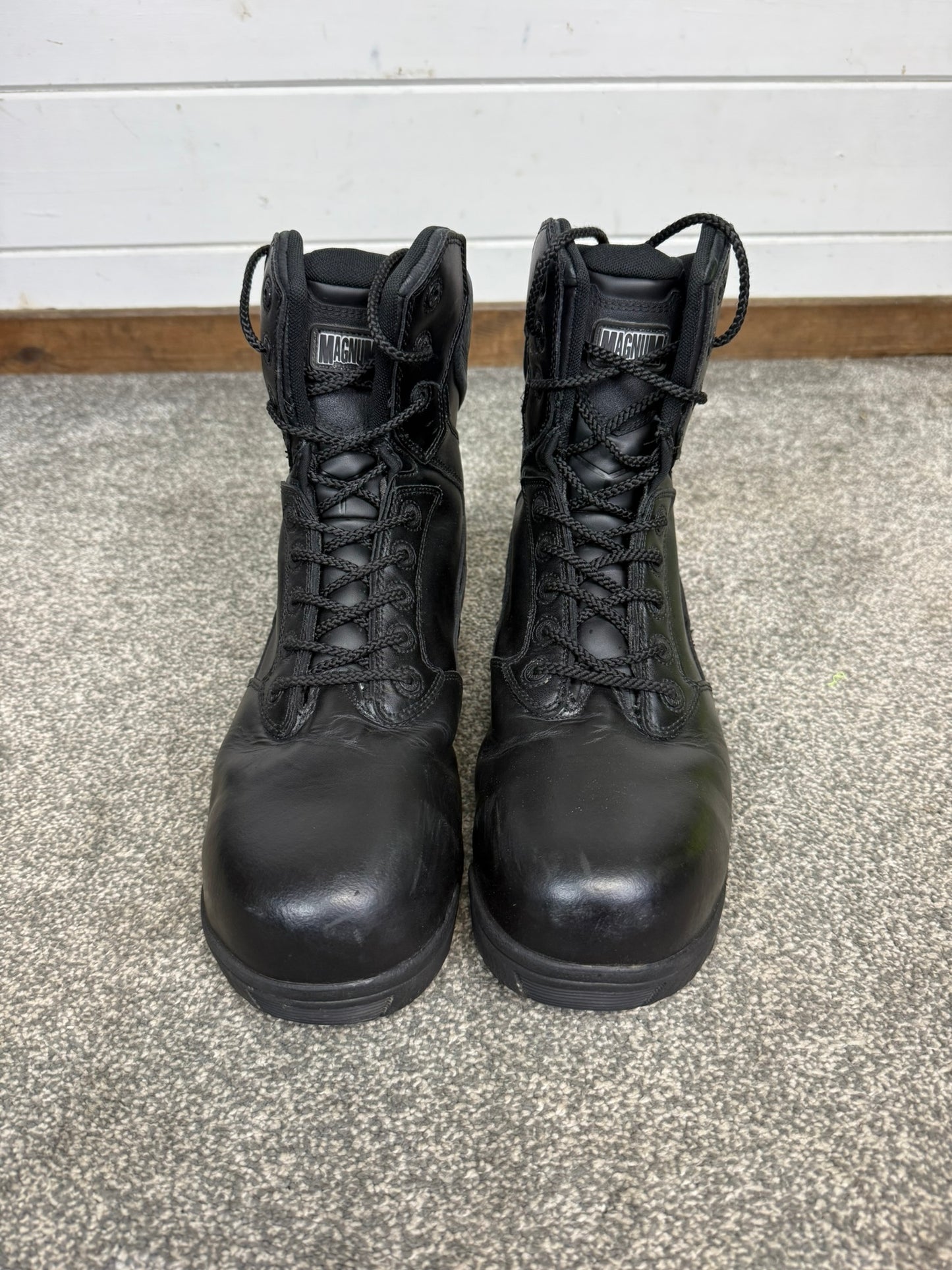 Magnum Stealth Force 8.0 Combat Boots Black Leather UK 9 Ex Police Security