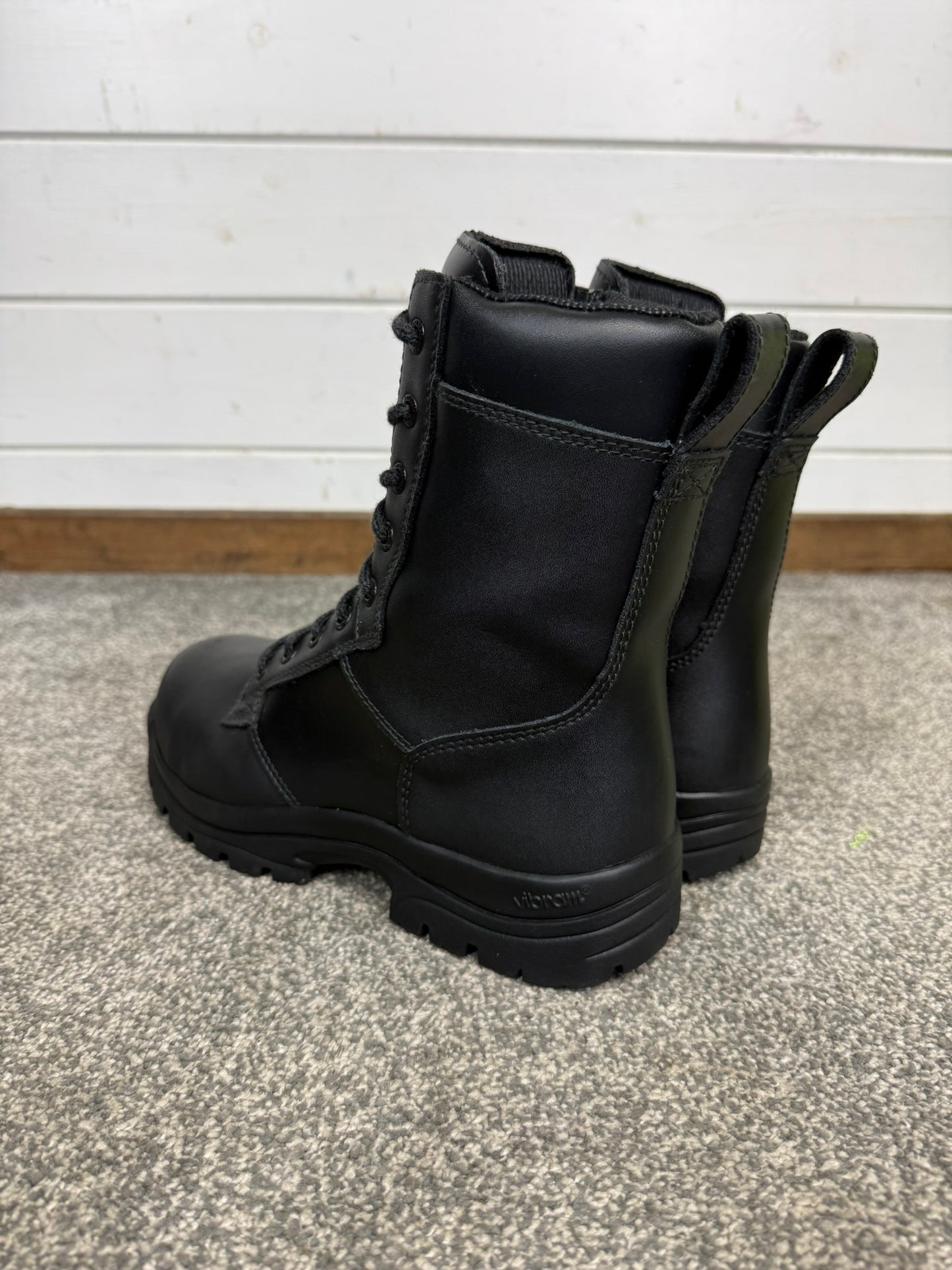 Magnum Elite Shield Met Black Leather Combat Boots UK 6 Ex Police Security Work