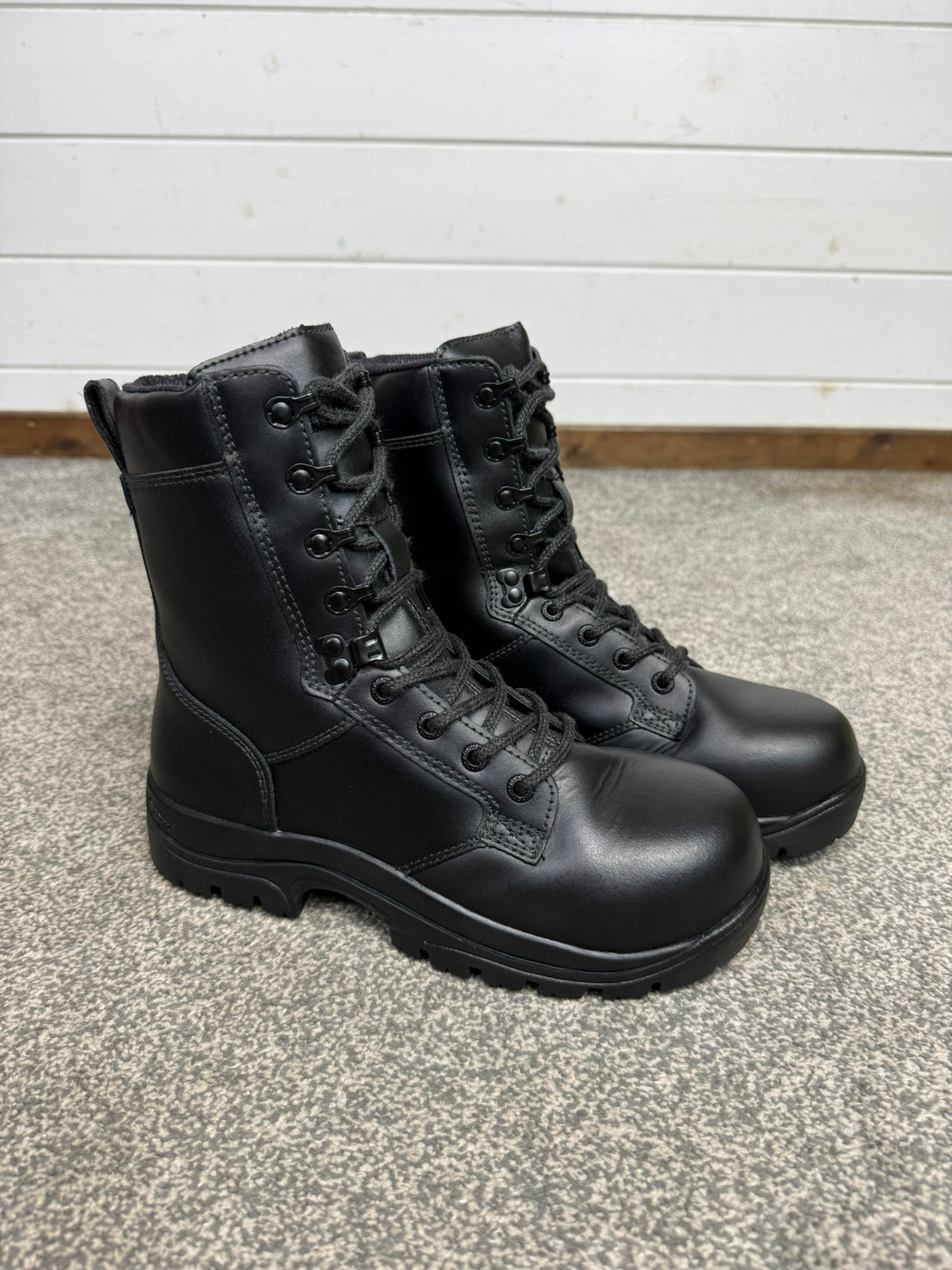Magnum Elite Shield Black Leather Combat Patrol Boots UK 5 - VGC Security Work
