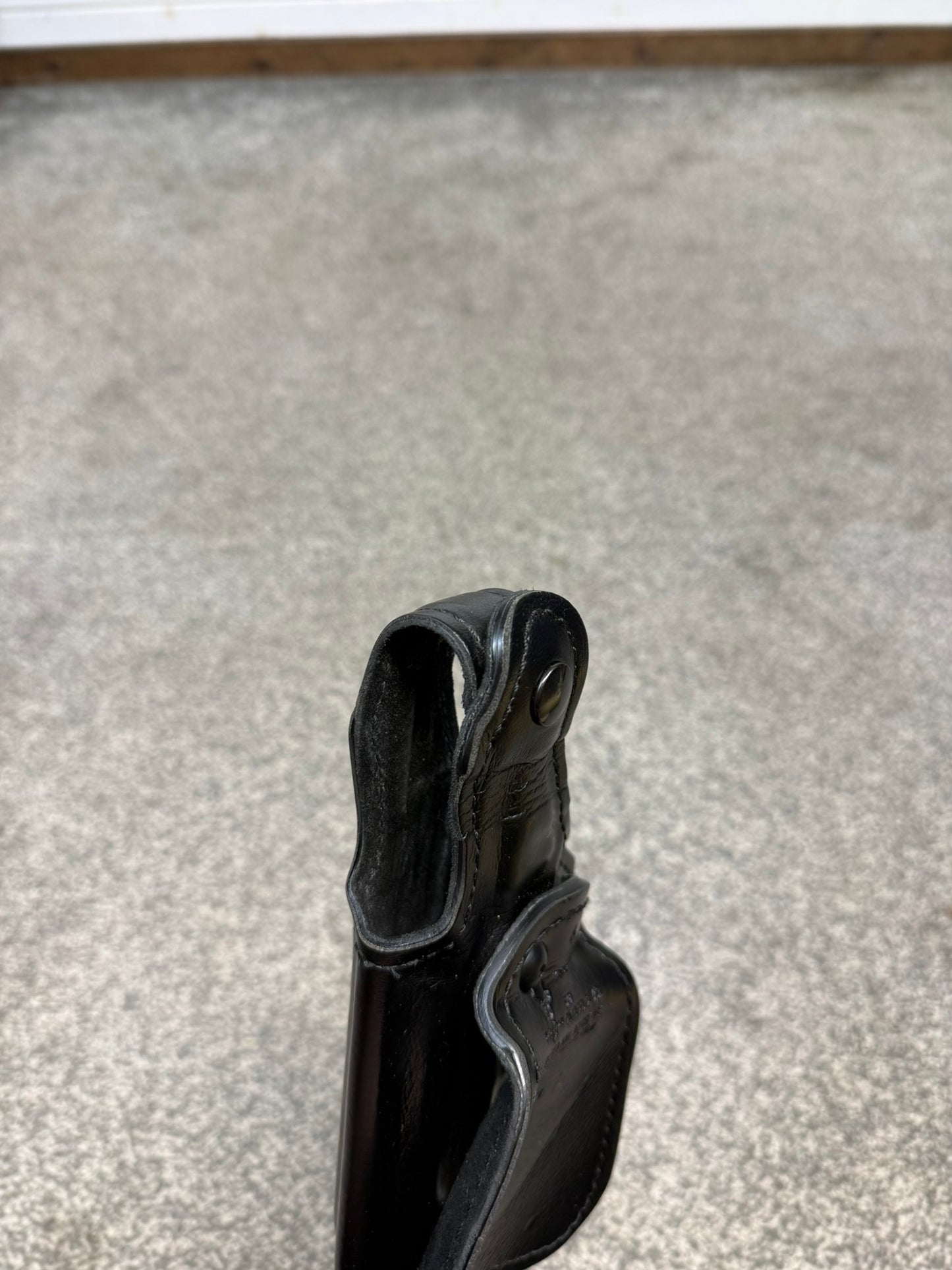 Ex Police Safariland 518-78 Leather Paddle SIG Holster Airsoft Collector Display