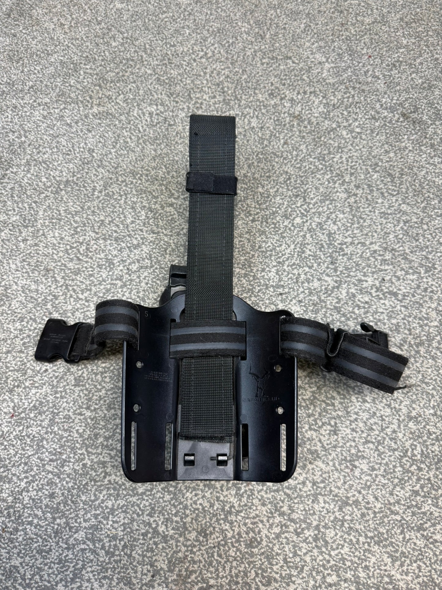 Ex Police Safariland Drop Leg Holster Glock 17 GLK LAM Light 6004-8310 Airsoft