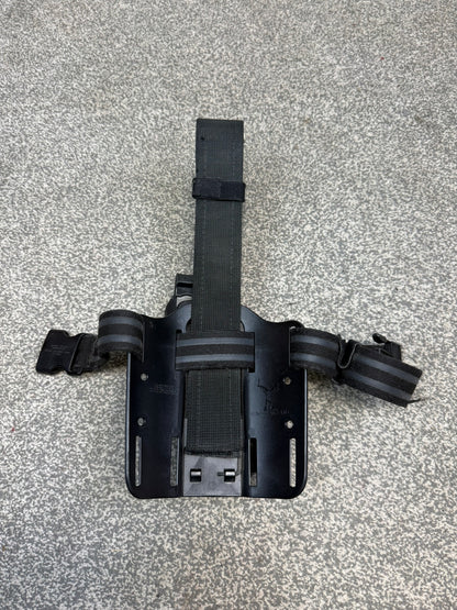 Ex Police Safariland Drop Leg Holster Glock 17 GLK LAM Light 6004-8310 Airsoft