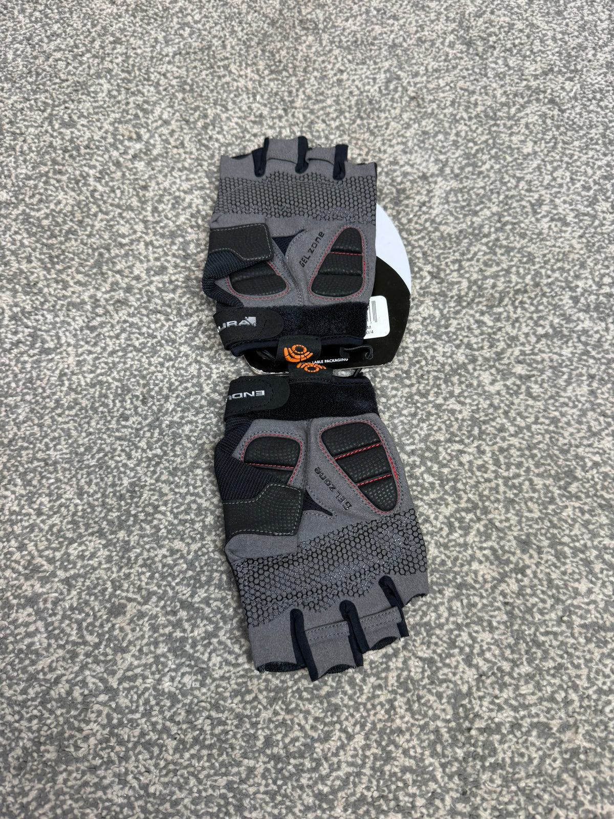 NEW Ex Police Endura Mighty Mitt Cycling Gloves - Medium