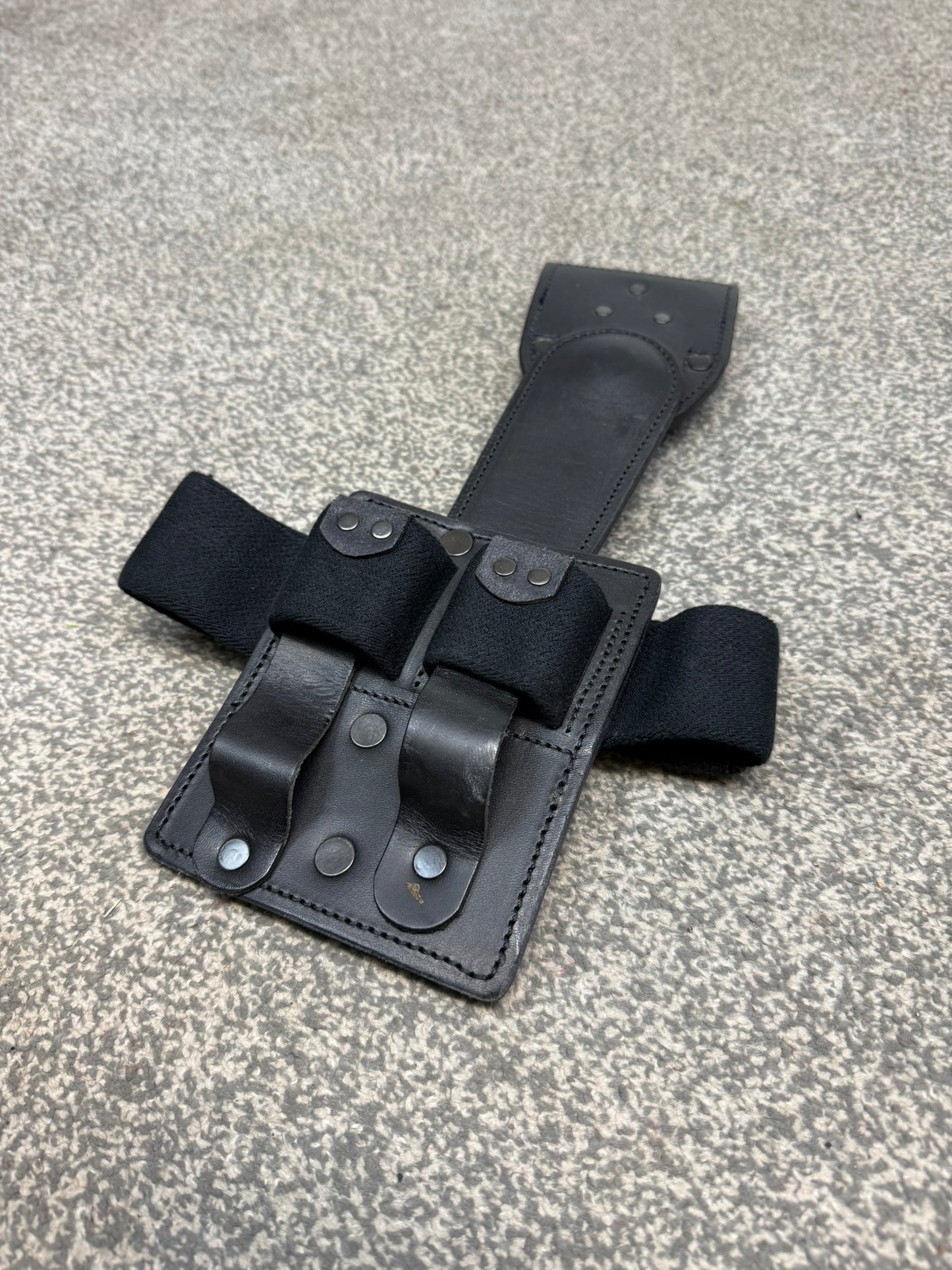 Ex Police MP5 Leather Double Mag Ammo Pouch Drop Leg Belt Attachment