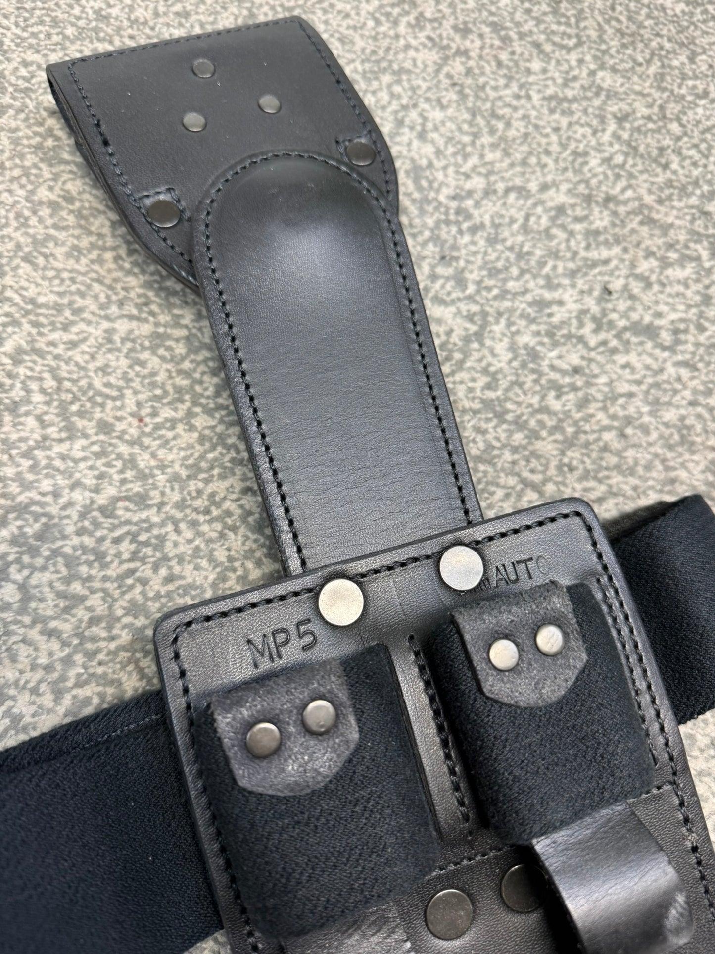 Ex Police MP5 Leather Double Mag Ammo Pouch Drop Leg Belt Attachment