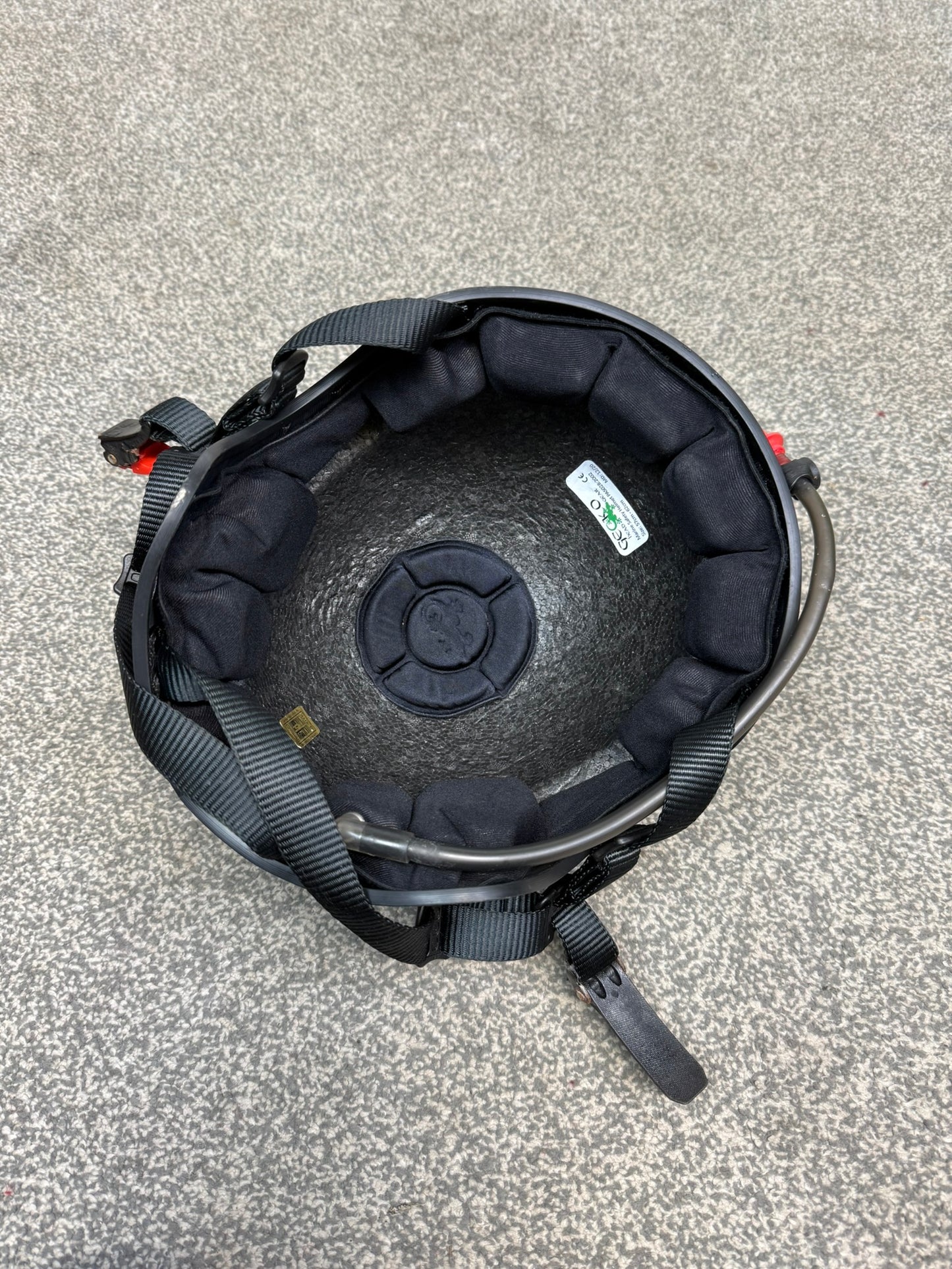 Ex Police Black Gecko Marine Safety Helmet 57-62cm Collector Display TV Film Prop