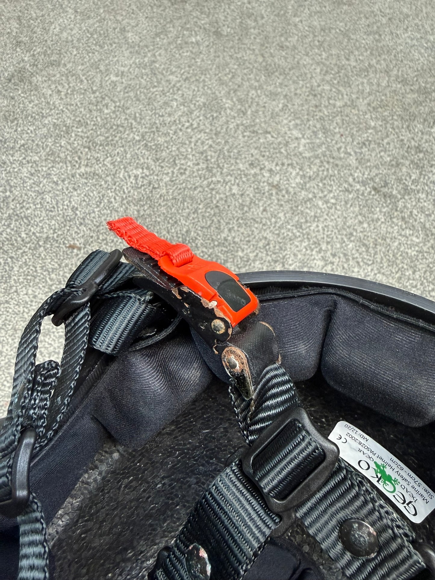 Ex Police Black Gecko Marine Safety Helmet 57-62cm Collector Display TV Film Prop