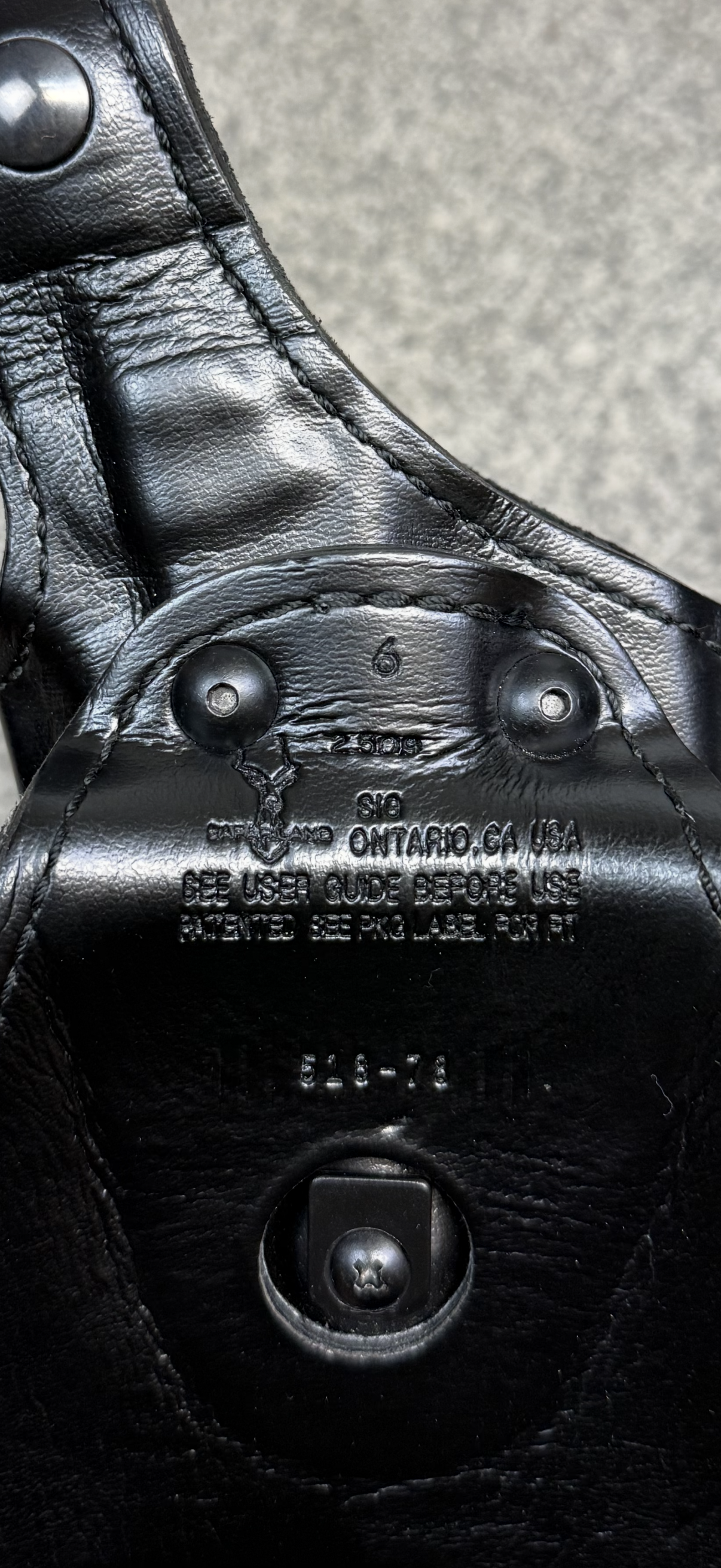 Ex Police Safariland 518-78 Leather Paddle SIG Holster Airsoft Collector Display