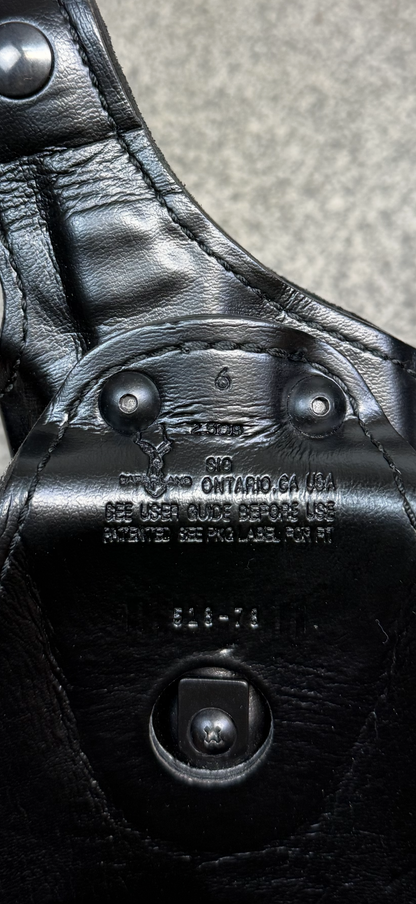 Ex Police Safariland 518-78 Leather Paddle SIG Holster Airsoft Collector Display