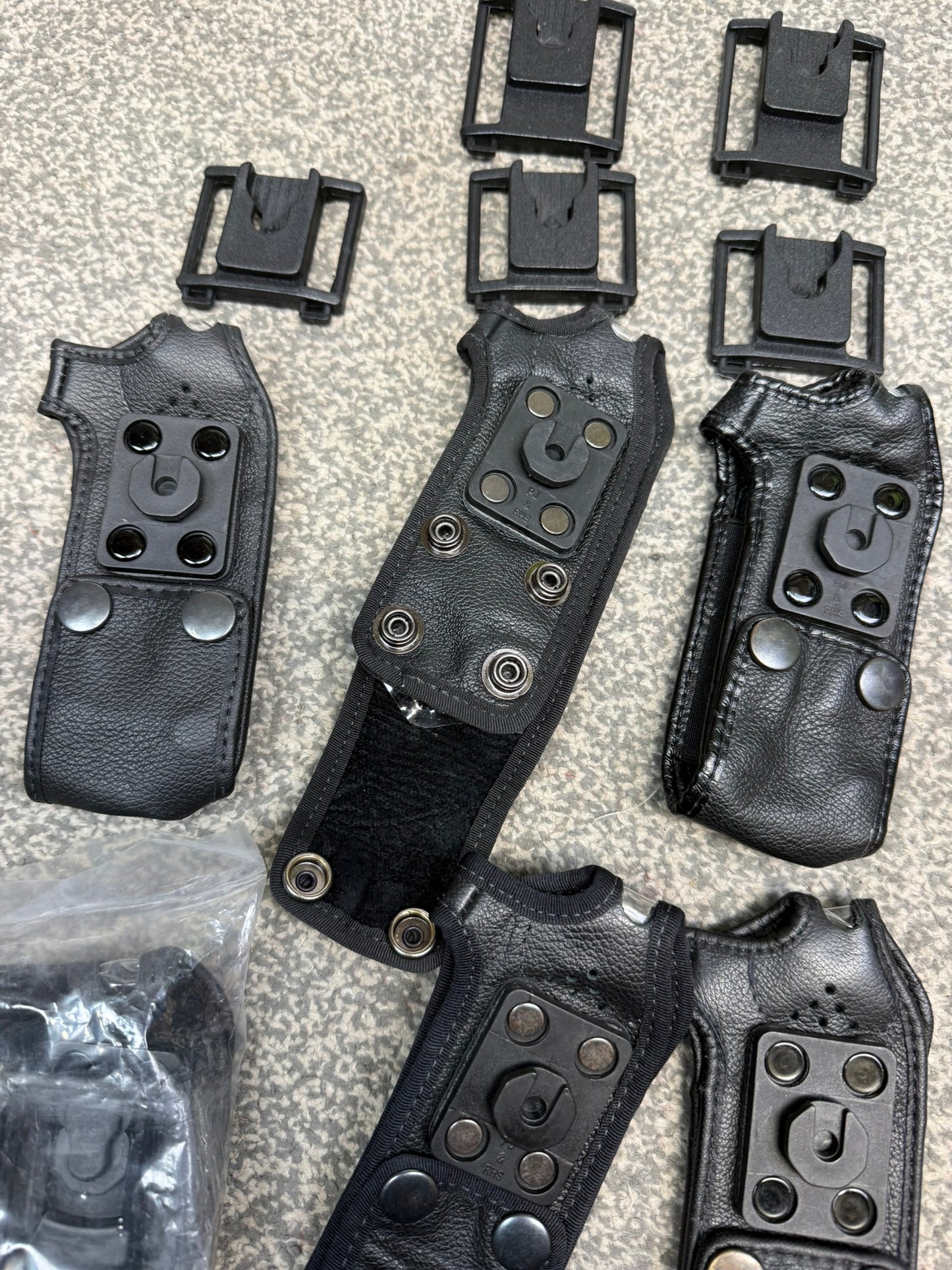 6x Ex Police Sepura Tetra Radio Leather Case Pouch Klickfast Job Lot Bundle Security Film TV Prop