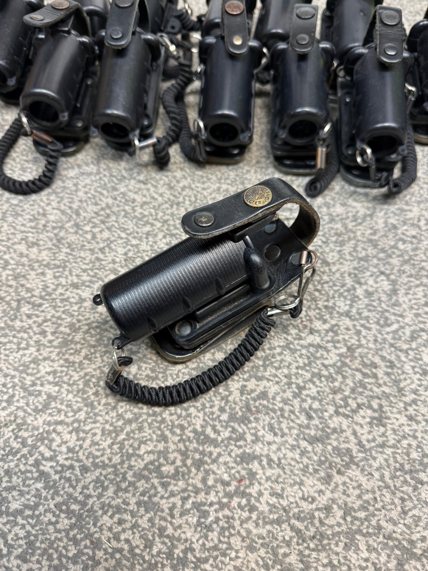 Ex Police CS Pepper Spray Holder Peter Jones Duty Belt 360° & Lanyard