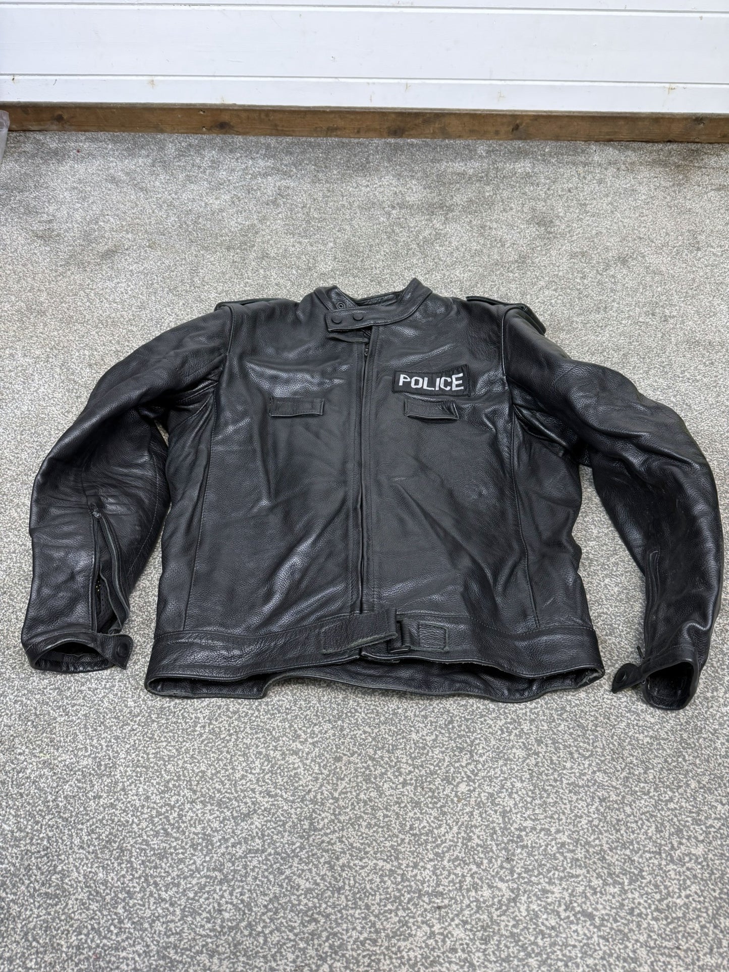 Ex Police Hideout Motorcycle Leathers 2 Piece Jacket & Trousers BADGED Collector TV Film Display
