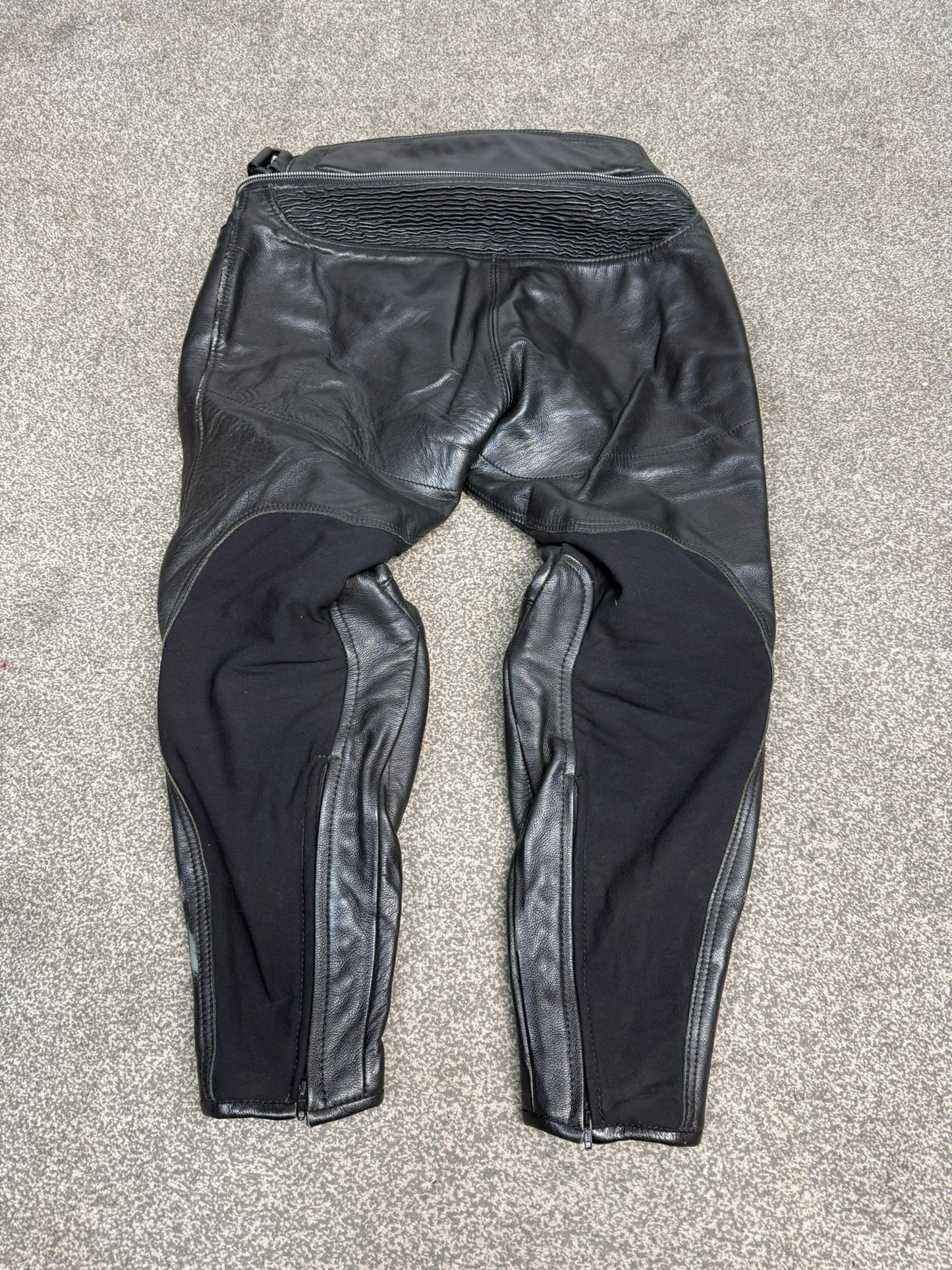 Ex Police BKS Motorbike Leathers 2 Piece Jacket & Trousers BADGED Collector TV Film Display