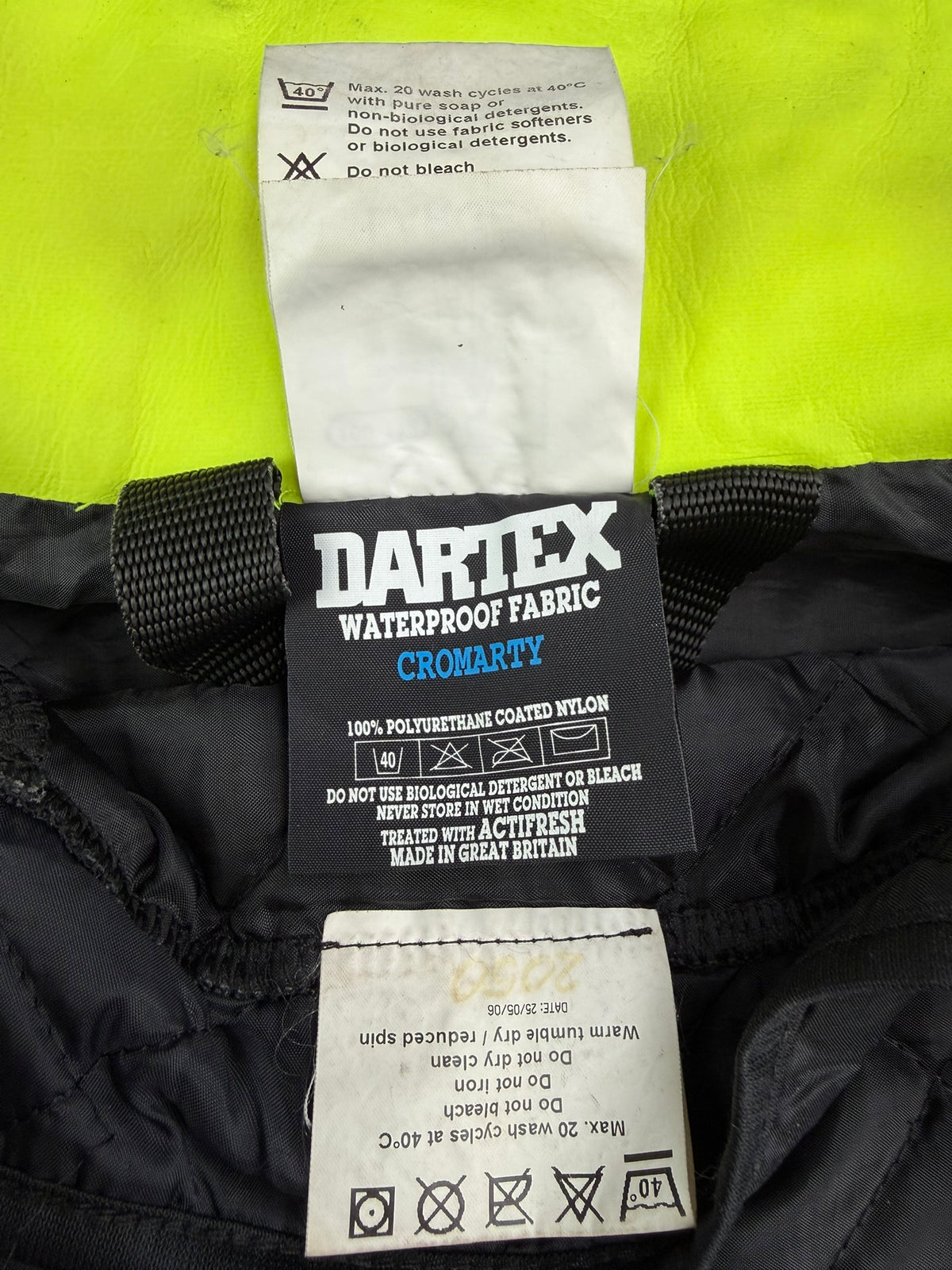 Ex Police Hi Vis Waterproof Jacket With Liner BADGED - Large Film TV Uniform Display Coat