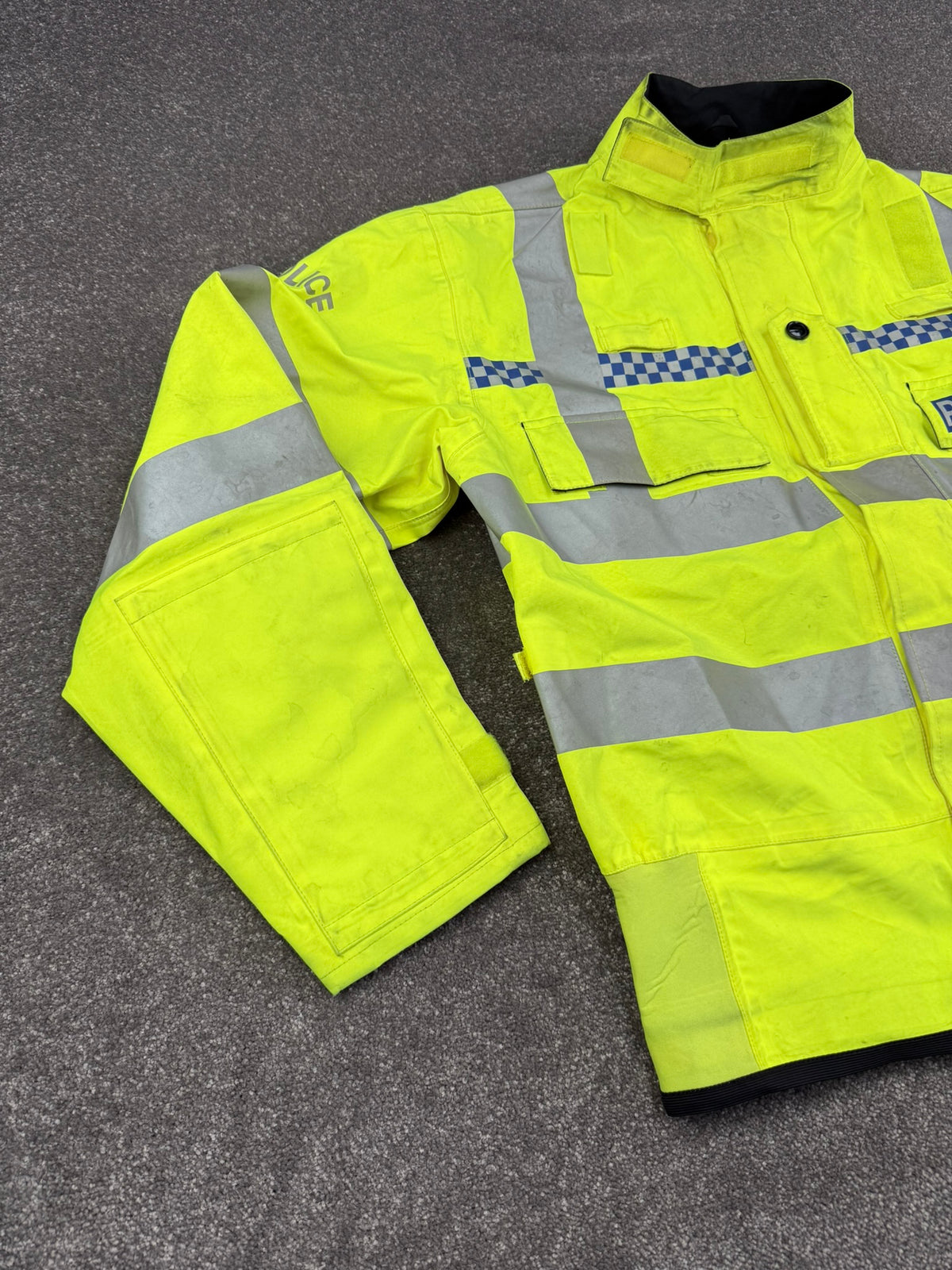 Ex Police Hi-Vis Waterproof Gore-Tex Bomber Jacket Badged LARGE Film TV Display Uniform