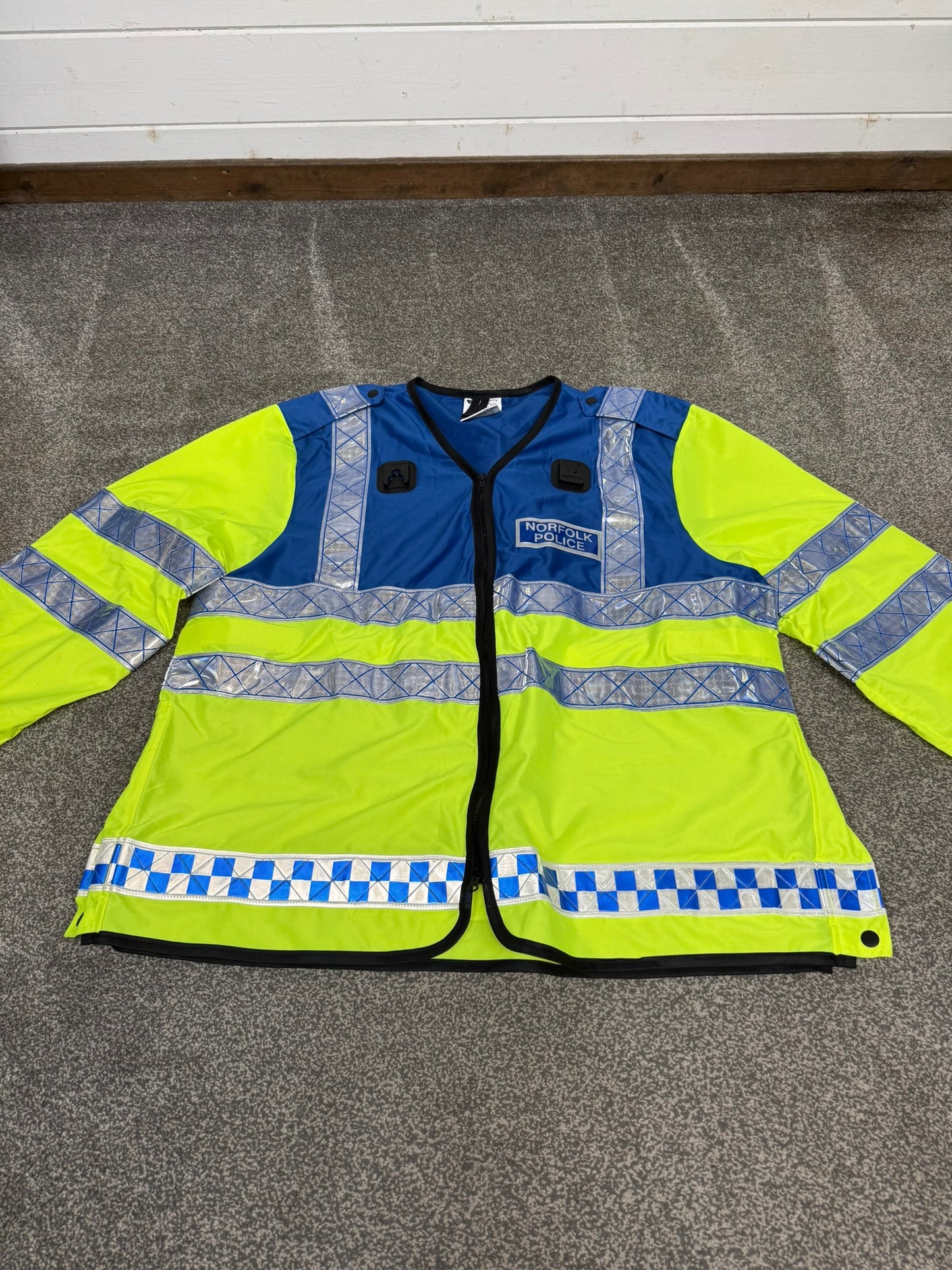Ex Norfolk Police Forward Intelligence Team Hi Vis Vest Collector Display Film TV Uniform