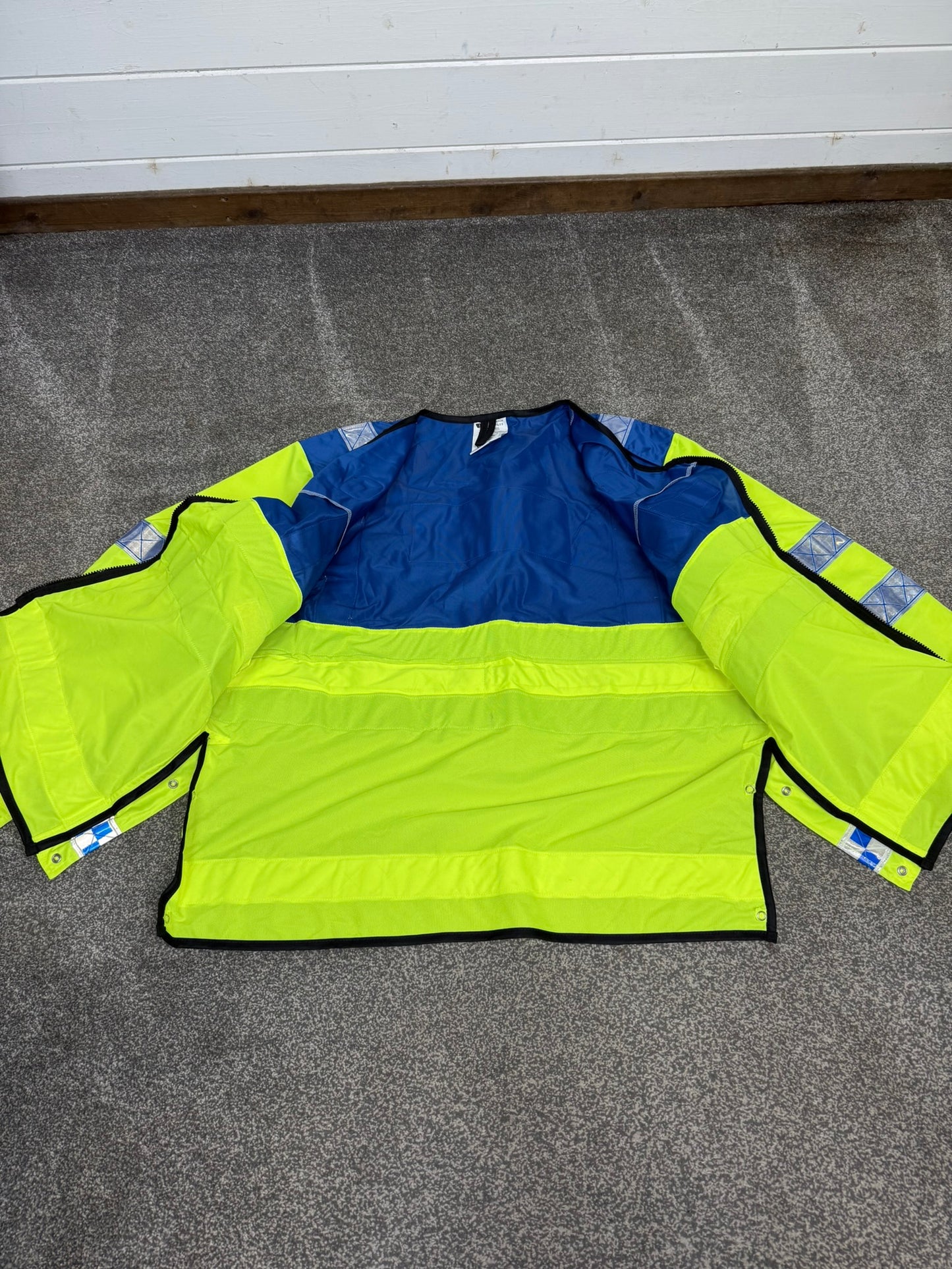 Ex Norfolk Police Forward Intelligence Team Hi Vis Vest Collector Display Film TV Uniform