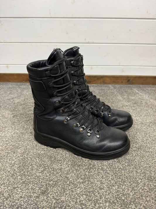 Altberg Field & Fell Original Leather Waterproof Combat Boots UK 8 Skywalk Sole