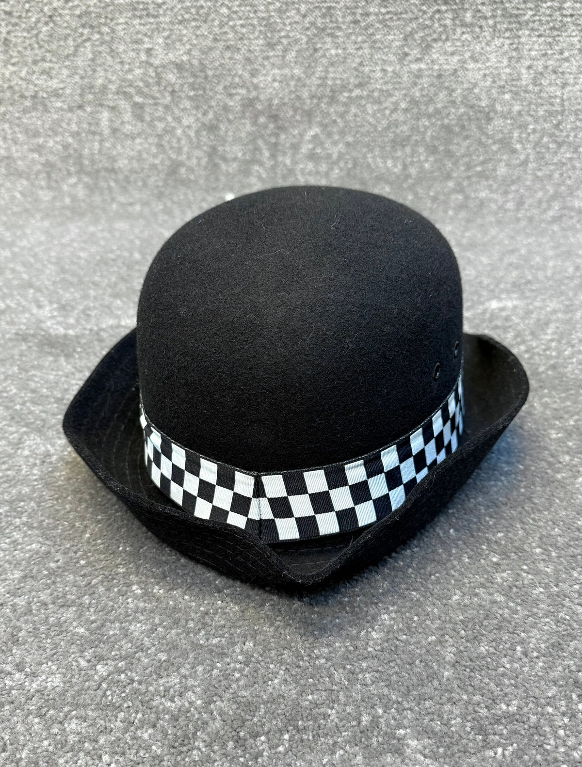 Ex Essex Police Assistant Chief Constable WPC Bowler Hat 58cm BADGED Film TV Uniform