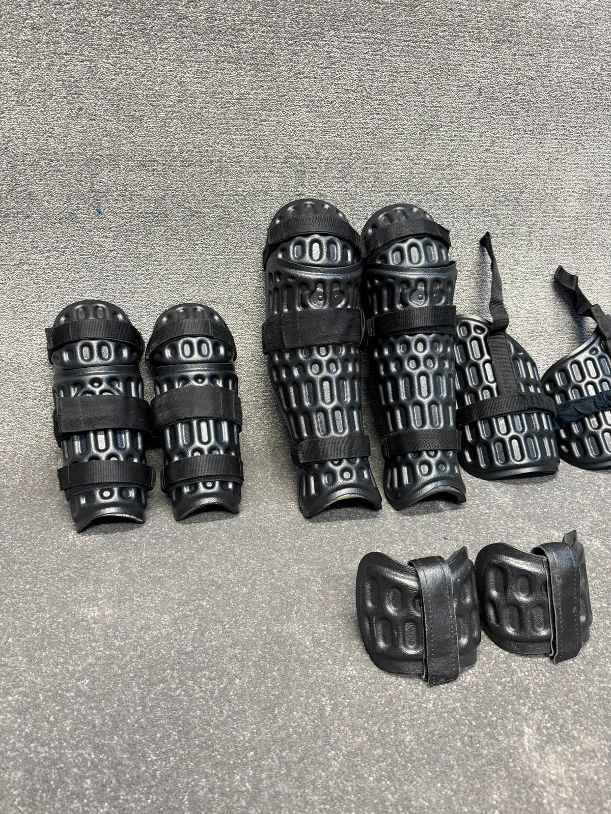 Ex Police Riot Guard Set Arms Thigh Leg & Foot Protection Security Dog Handler Paintball Airsoft