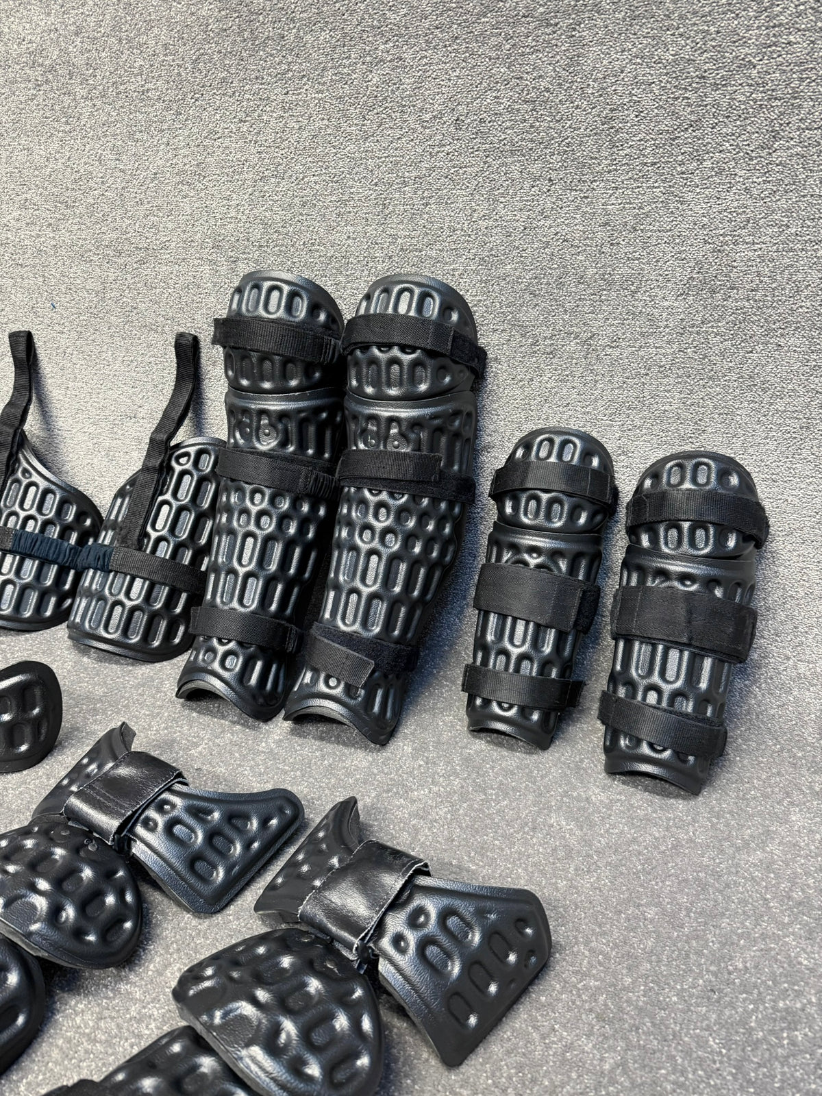Ex Police Riot Guard Set Arms Thigh Leg Foot & Shoulder Protection Security Dog Handler Paintball Airsoft
