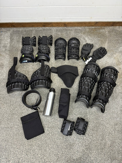 Ex Police Riot Guard Set Gloves, Belt Pouches Security Dog Handler Paintball Airsoft
