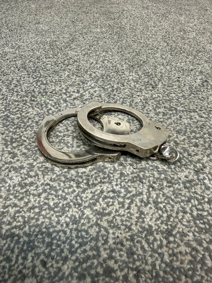 Ex Police Chain Cuffs Handcuffs With Key Security Collectible Memorabilia