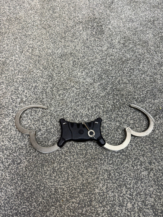Ex Police TCH840 Rigid Handcuffs Cuffs With Key Security Collectable Memorabilia