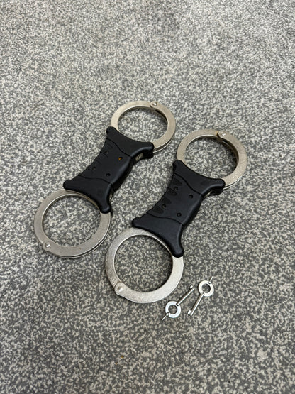 Ex Police TCH840 Rigid Handcuffs Cuffs With Key Security Collectable Memorabilia