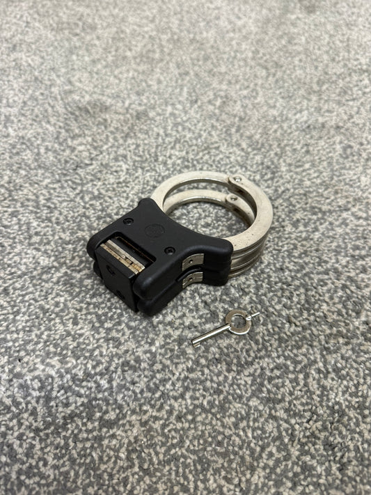 Ex Police Folding Hiatt Handcuffs Hinged Cuffs & Key Security Collectable