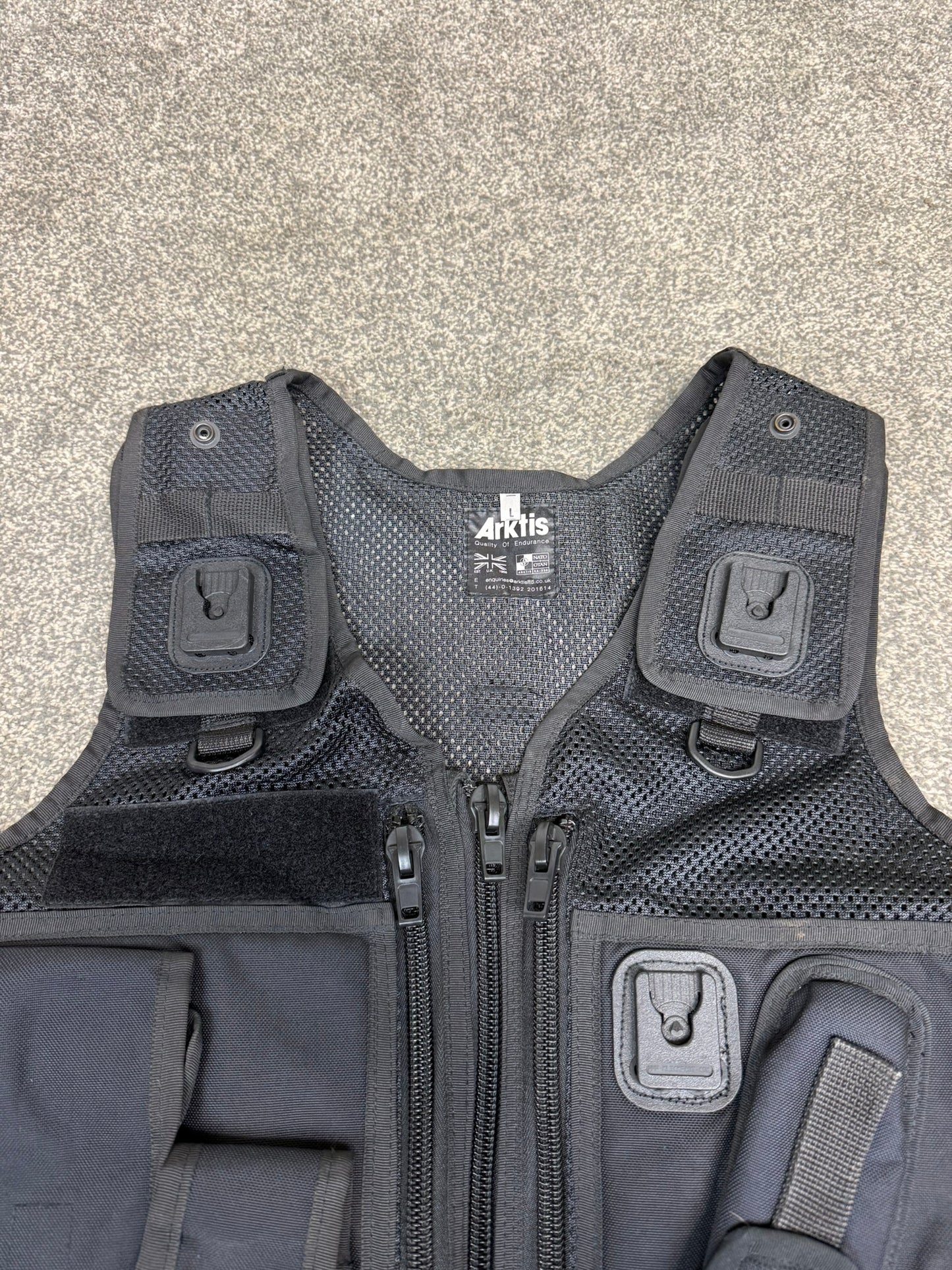 Ex Police Arktis Black Utility Tac Vest LARGE Equipment Vest Security Patrol Airsoft