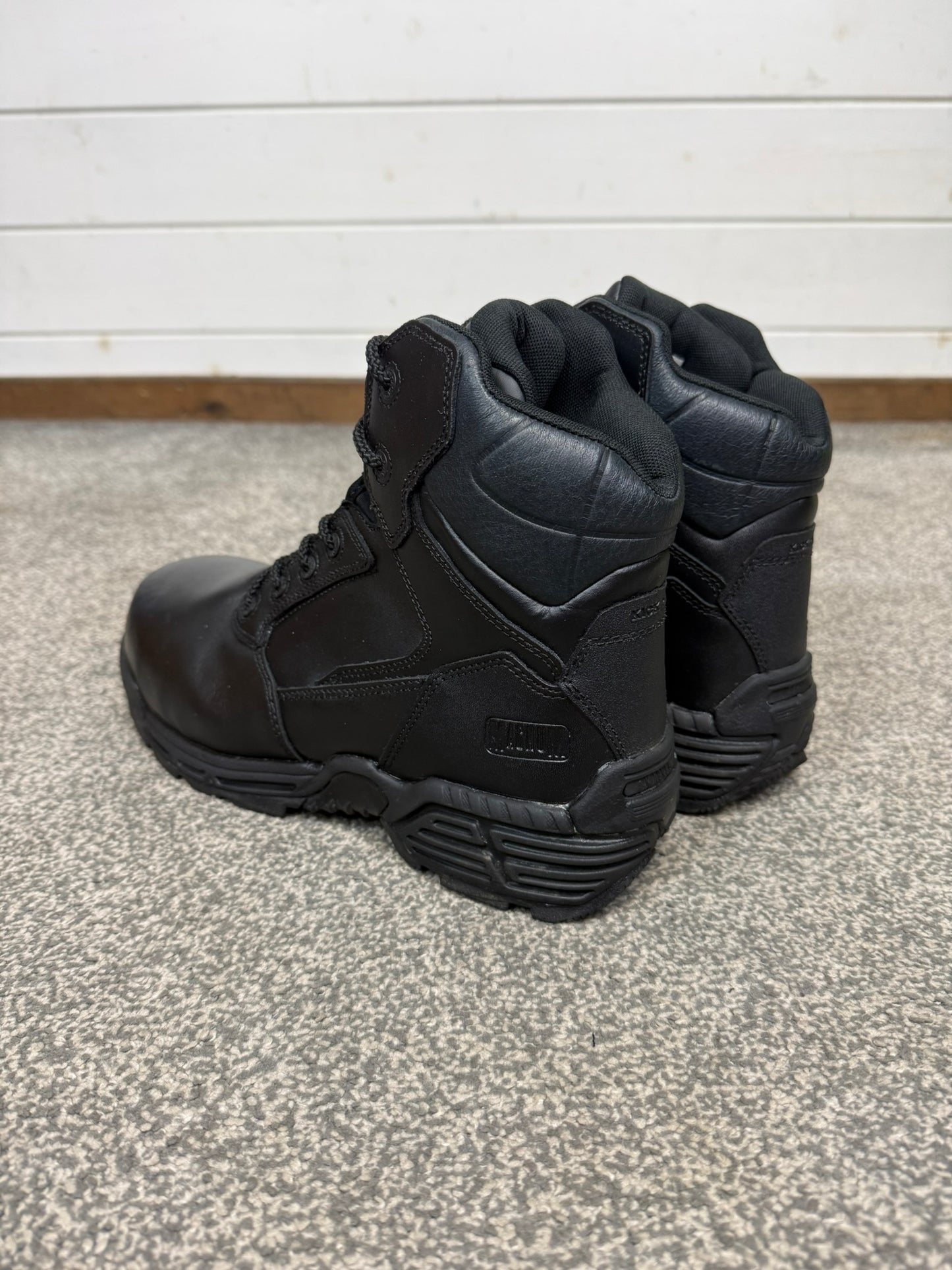 Ex Police Magnum Stealth Force 6.0 Combat Boots Black Leather UK 9 Security