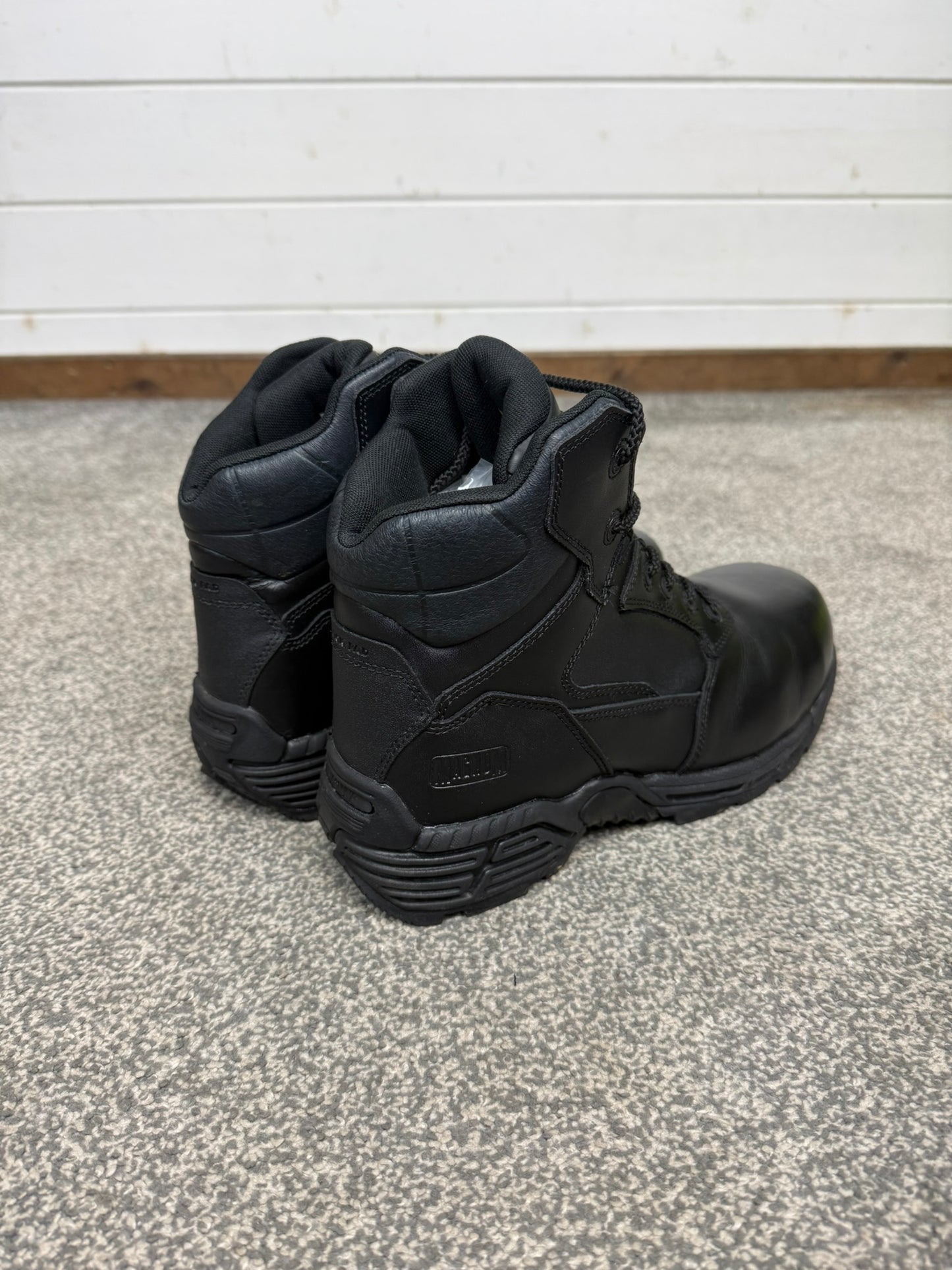 Ex Police Magnum Stealth Force 6.0 Combat Boots Black Leather UK 9 Security