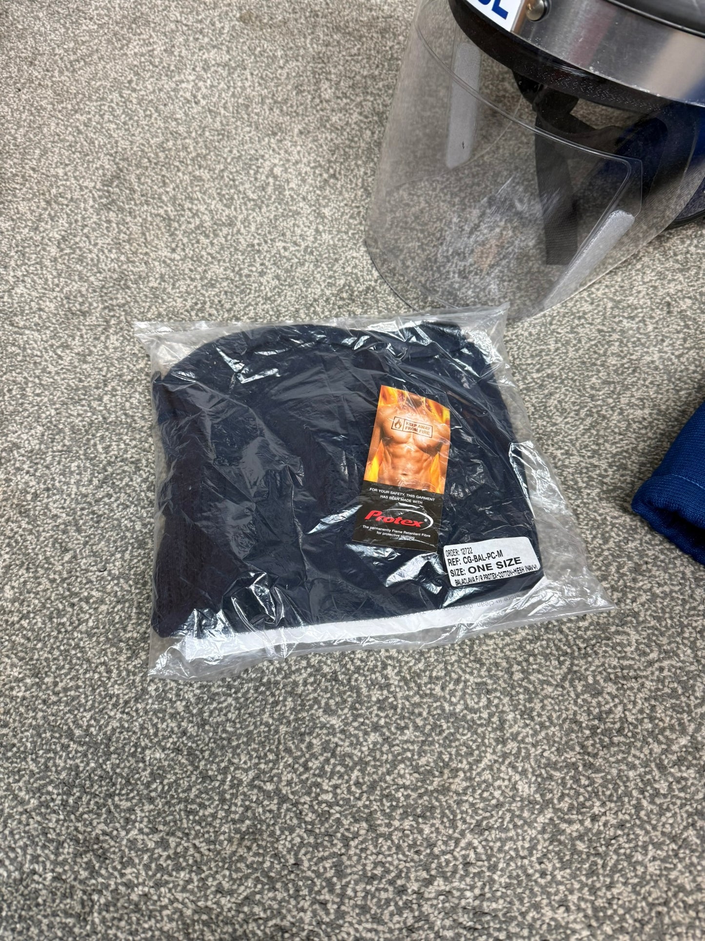 Ex Police Defender Riot Helmet Hood & Bag TV Film Collectable Display 58-59cm