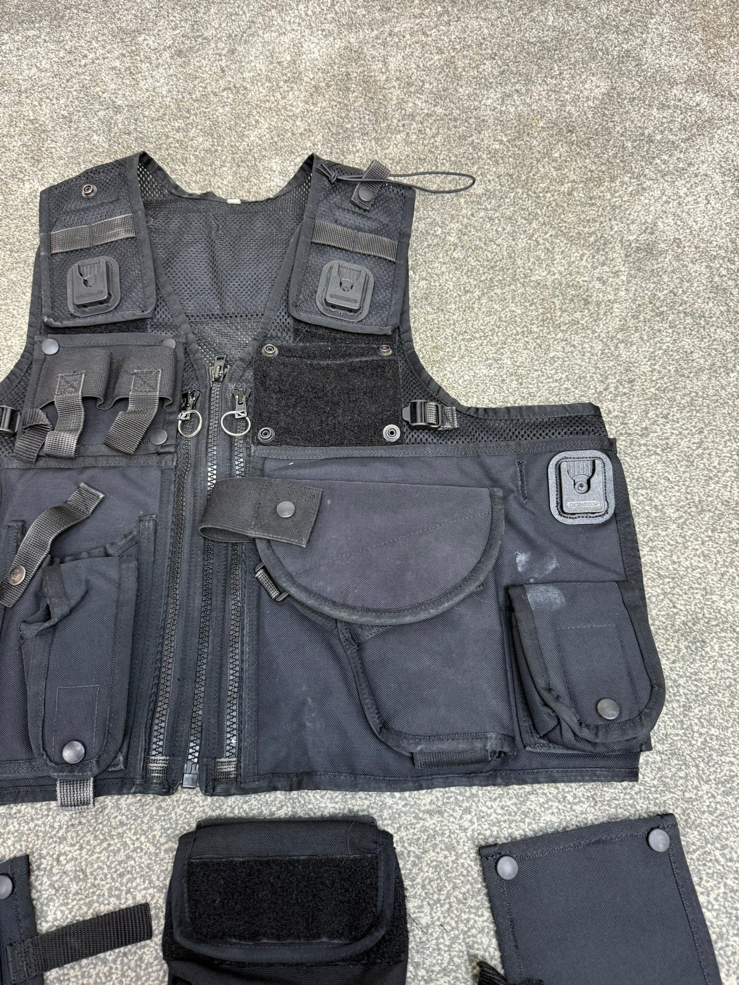 Ex Police Black Arktis Firearms Vest With Modular Panels Utility Tac Vest