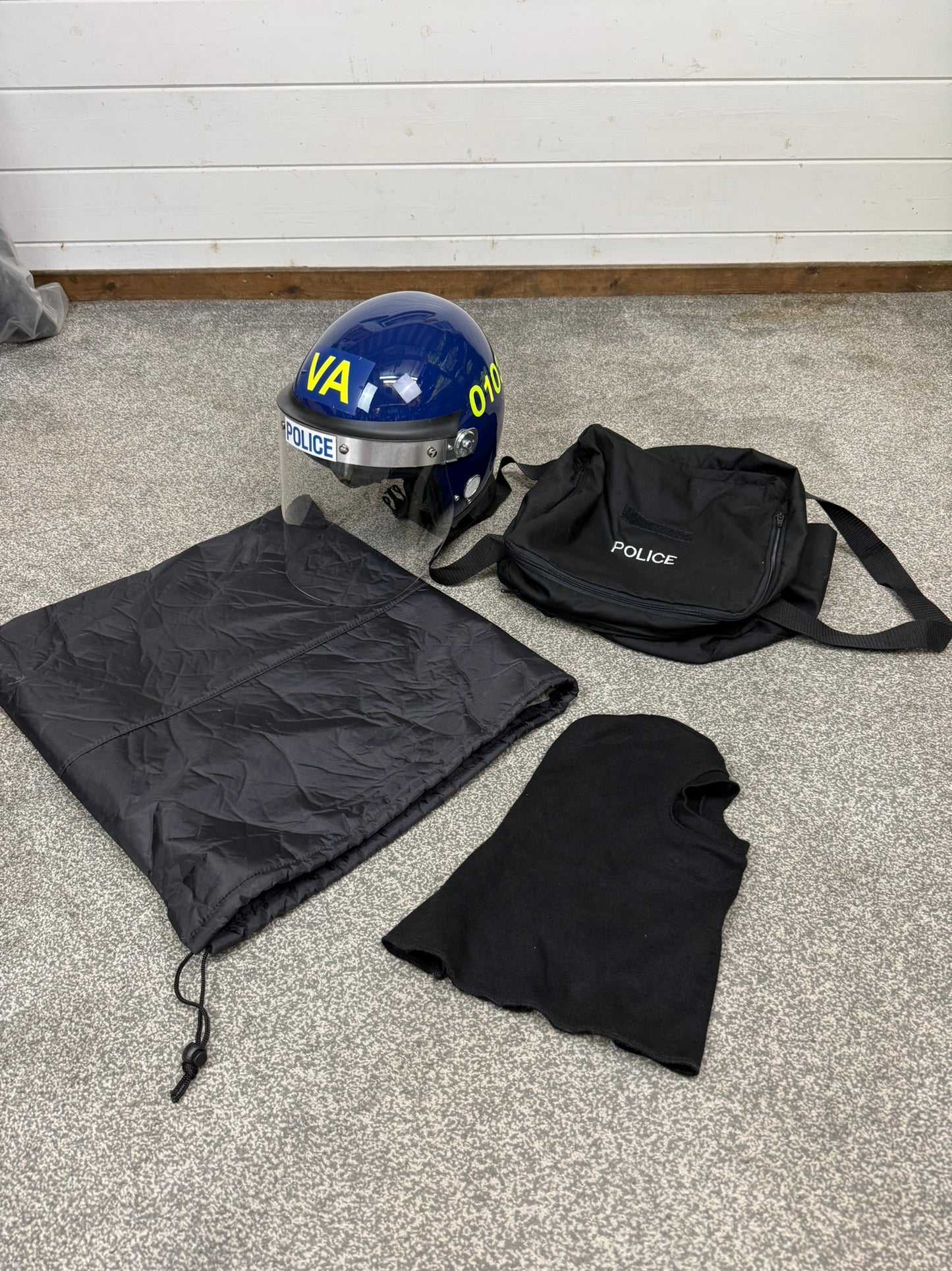 Ex Police Defender Riot Helmet 58-59cm Fleece & Carry Bag & Hood Genuine Collectable
