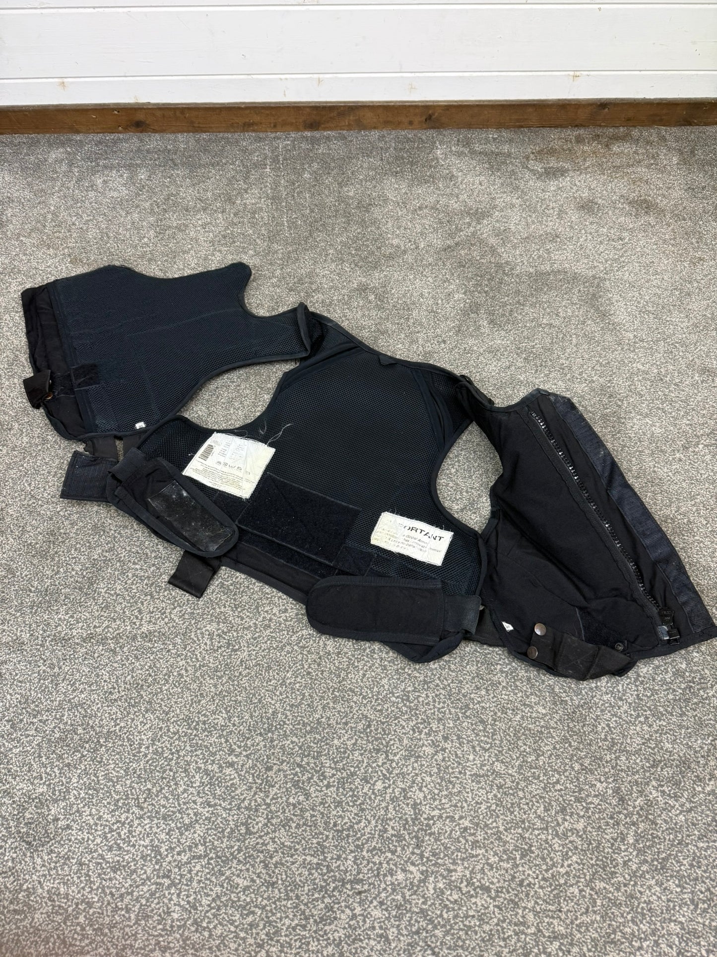 Ex Police Female Body Armour Vest MEDIUM Anti Stab & Ballistic HG1A / KR1 Security