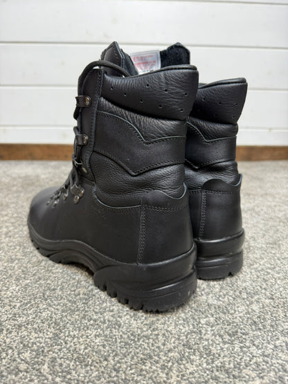 Altberg Peacekeeper P3 VS Black Leather Waterproof Combat Boots Size UK 7
