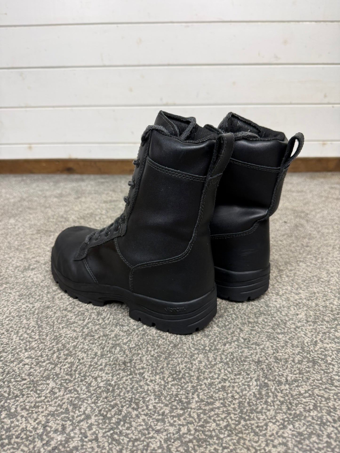 Magnum Elite Shield Met Black Leather Combat Boots UK 6 Ex Police Security Work