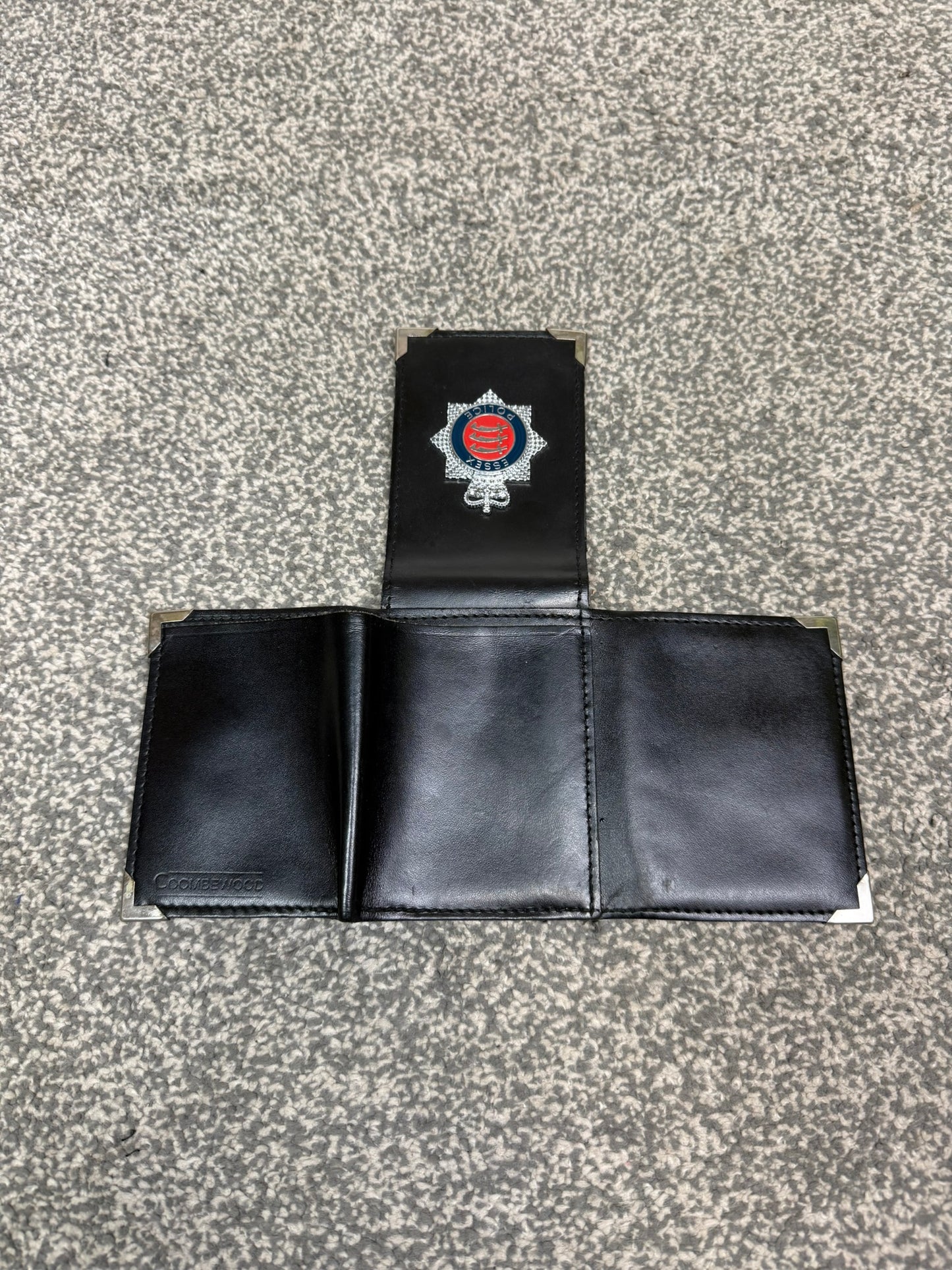 Obsolete Ex Essex Police Tri-Fold Warrant Card Leather Holder Wallet Collector Display