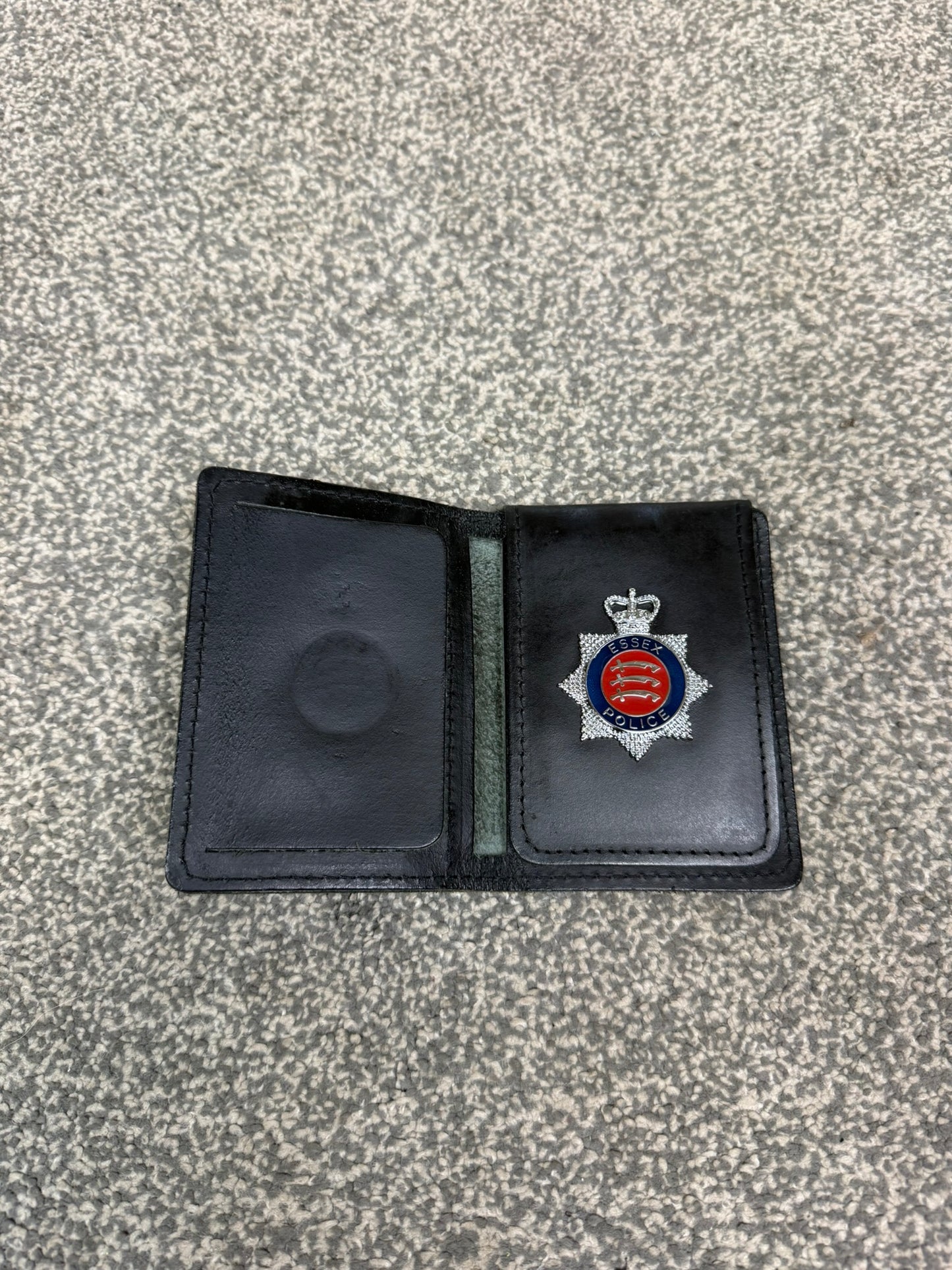 Obsolete Ex Essex Police Warrant Card Leather Holder Wallet Collector Display